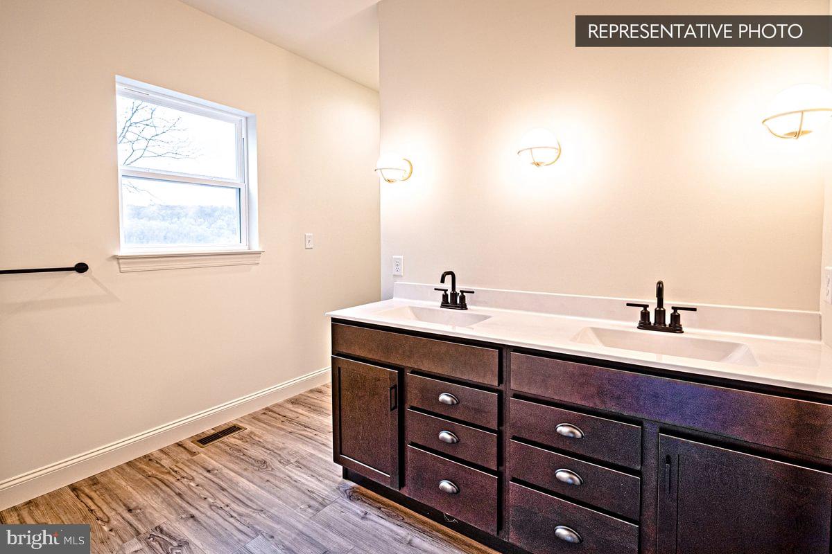 LOGAN MEADOWS - Residential