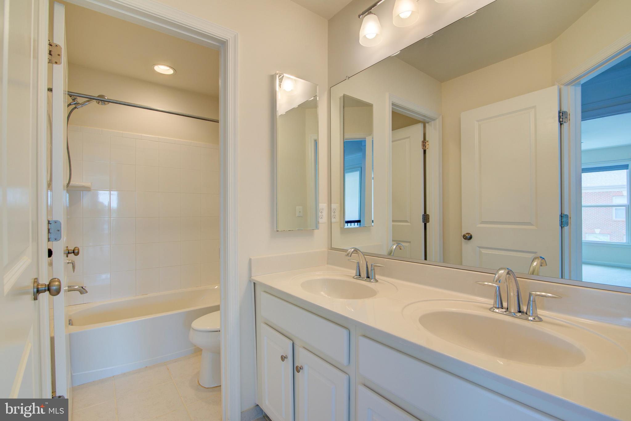 BRAMBLETON - Residential