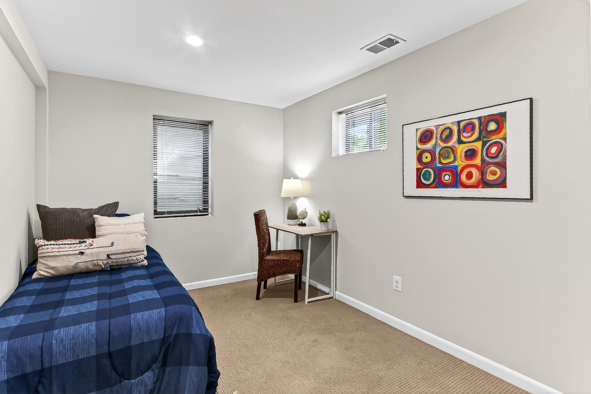 SLEEPY HOLLOW ESTATES - Residential