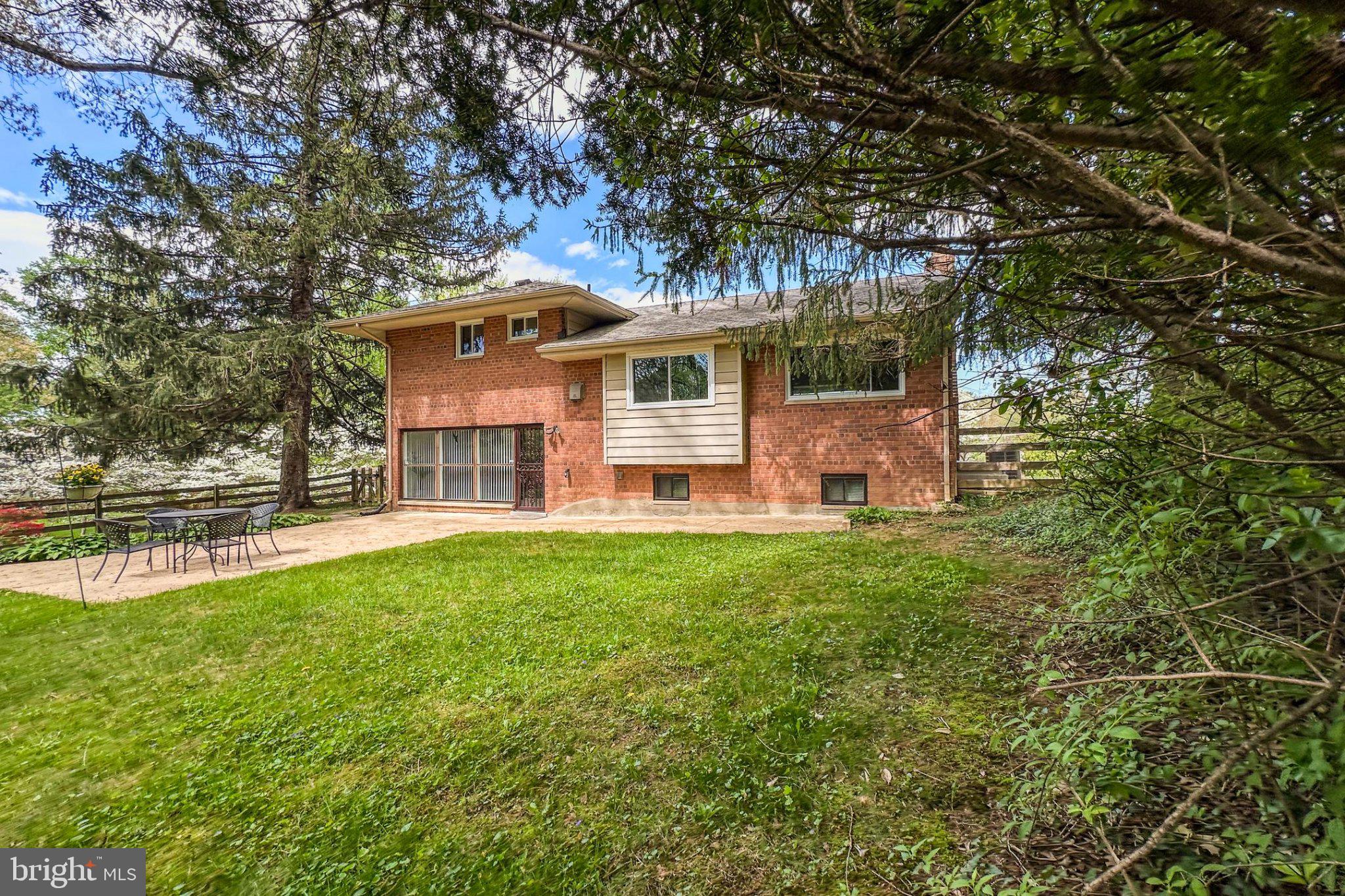 SLEEPY HOLLOW ESTATES - Residential