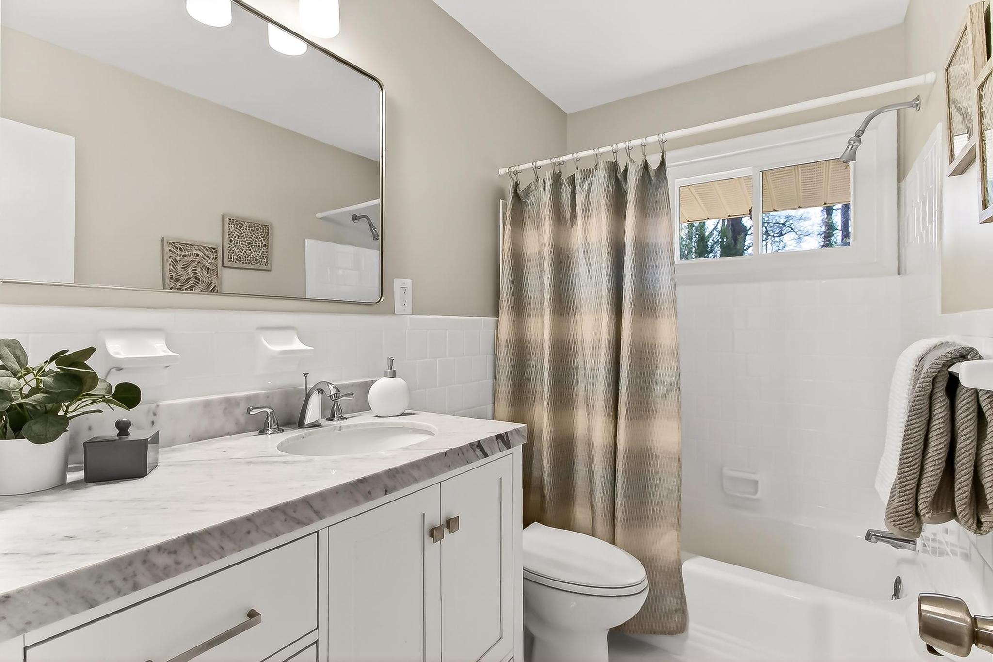 SLEEPY HOLLOW ESTATES - Residential