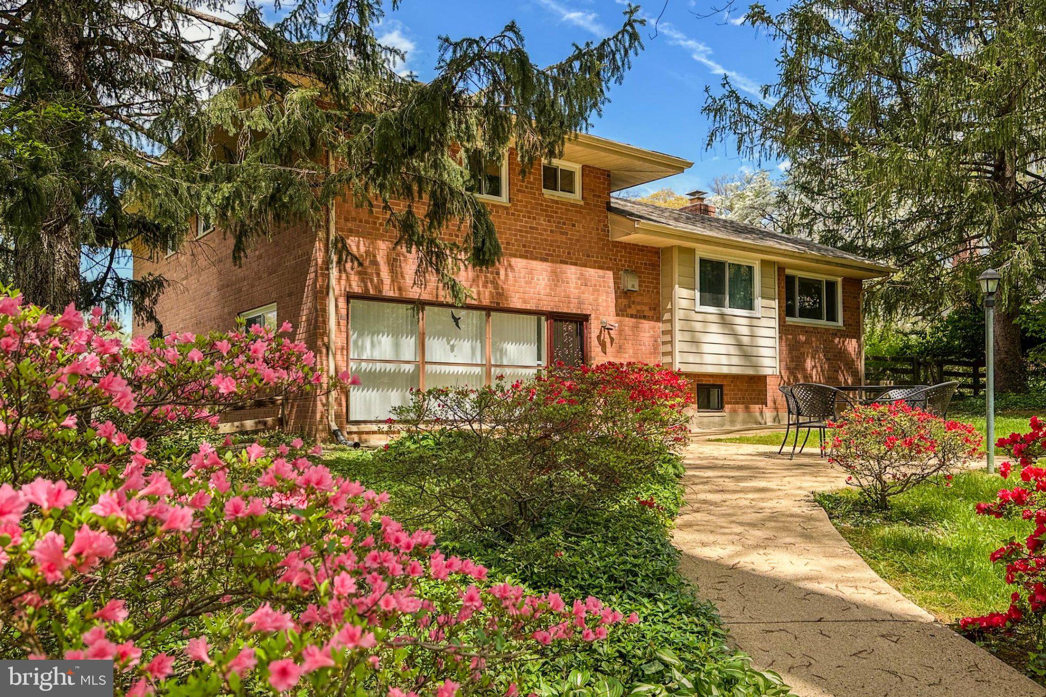 SLEEPY HOLLOW ESTATES - Residential