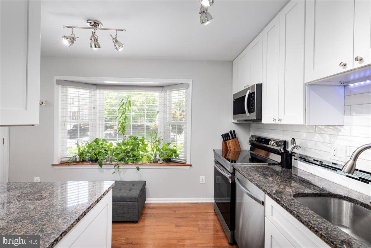KEENE MILL WOODS - Residential