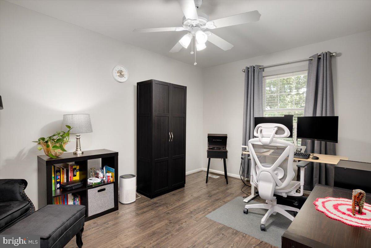 KEENE MILL WOODS - Residential