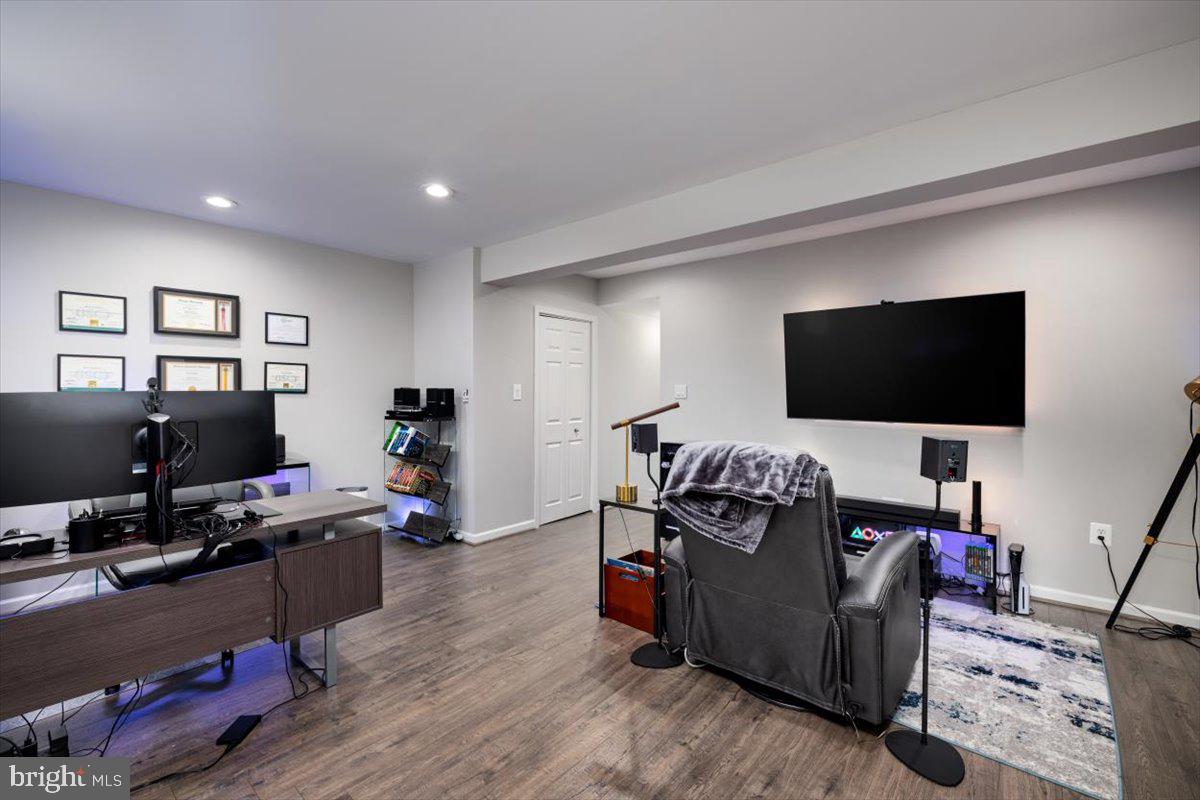 KEENE MILL WOODS - Residential