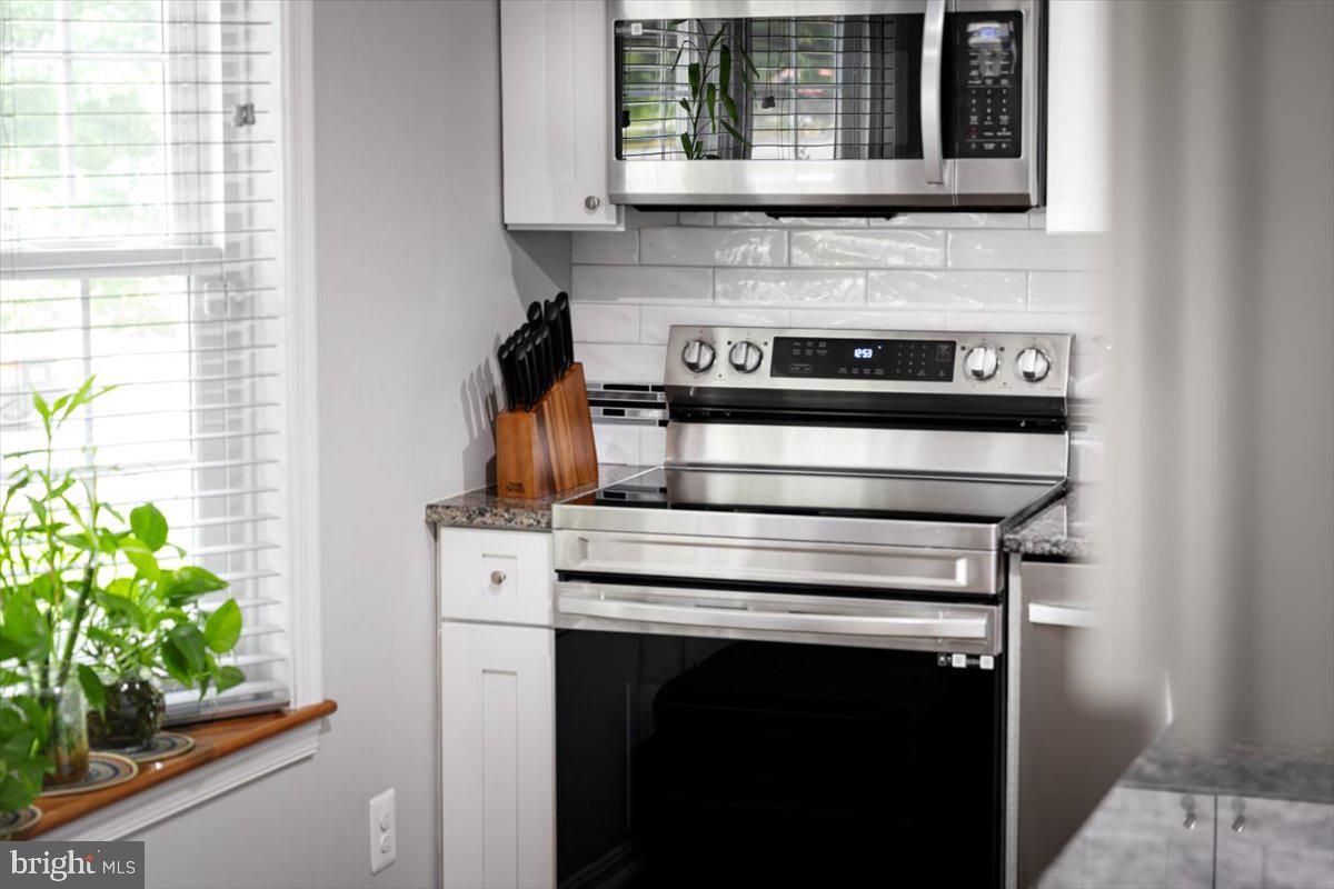 KEENE MILL WOODS - Residential