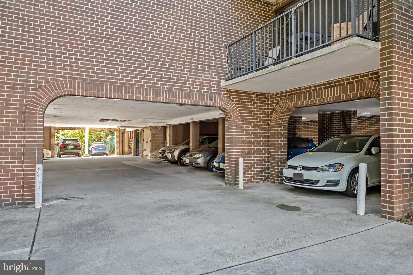 1510 CONDO - Residential