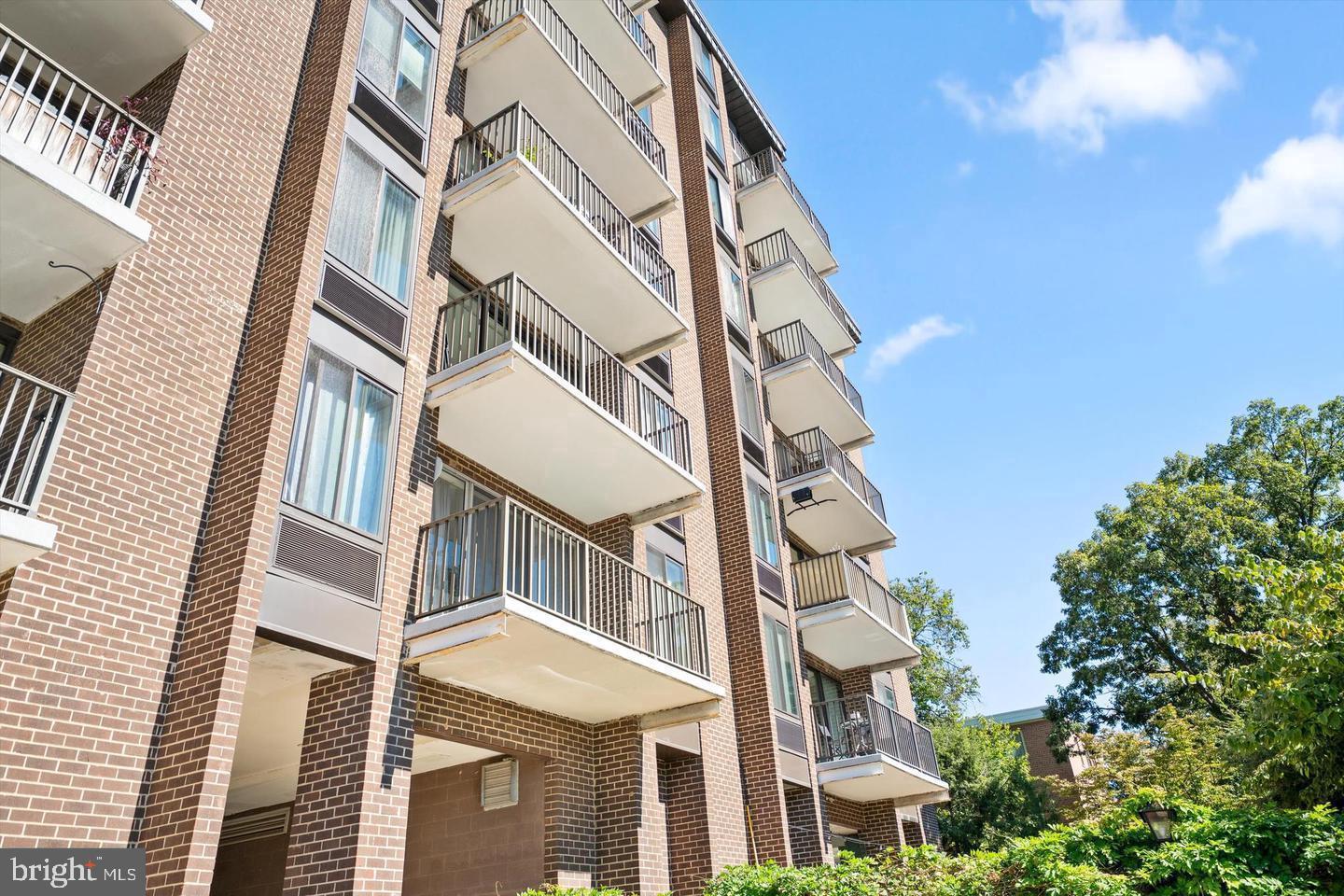 1510 CONDO - Residential