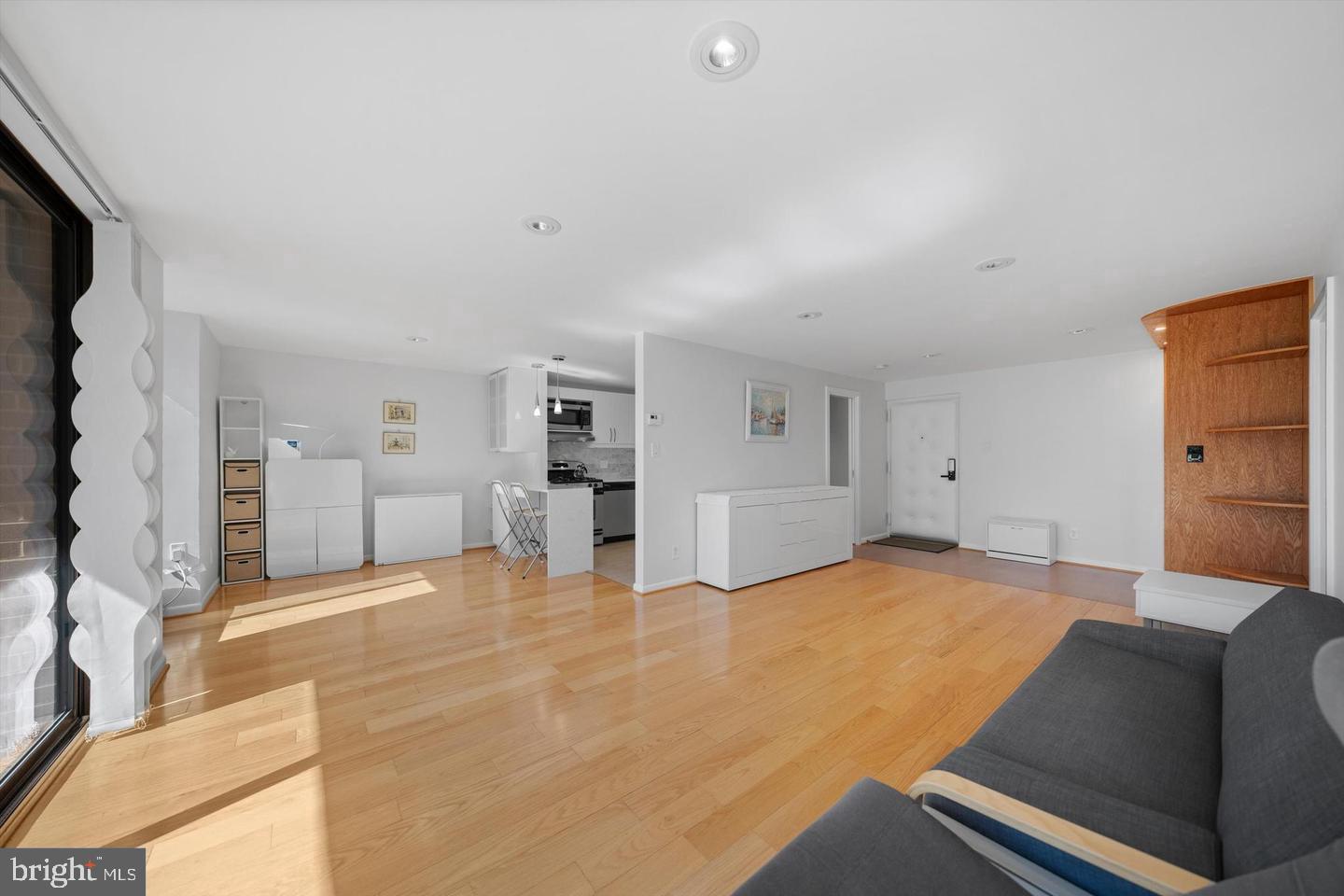 1510 CONDO - Residential