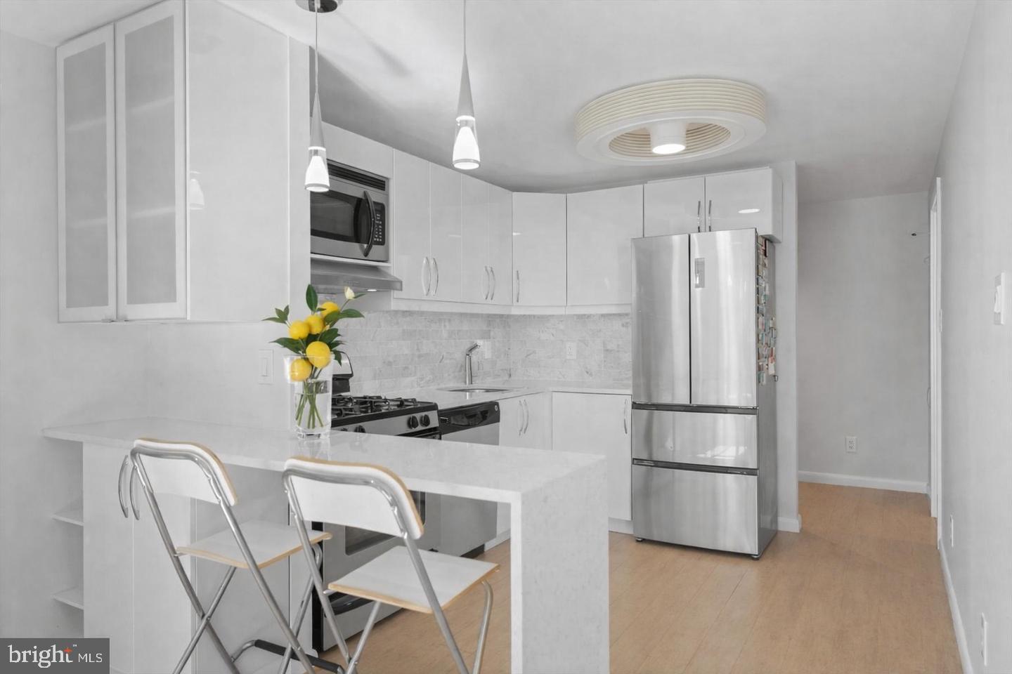 1510 CONDO - Residential