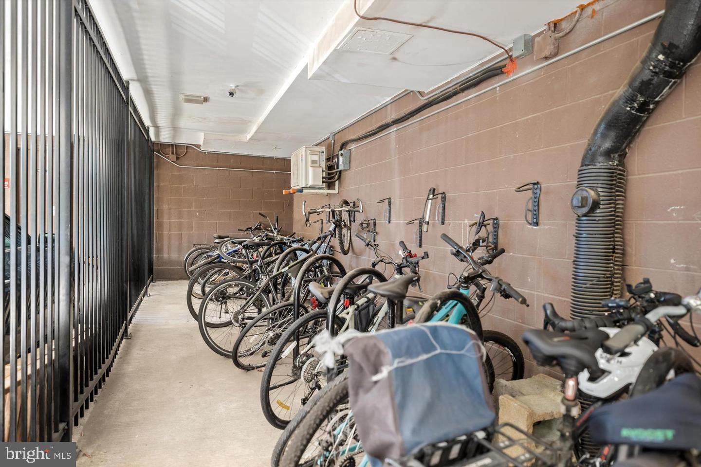 1510 CONDO - Residential