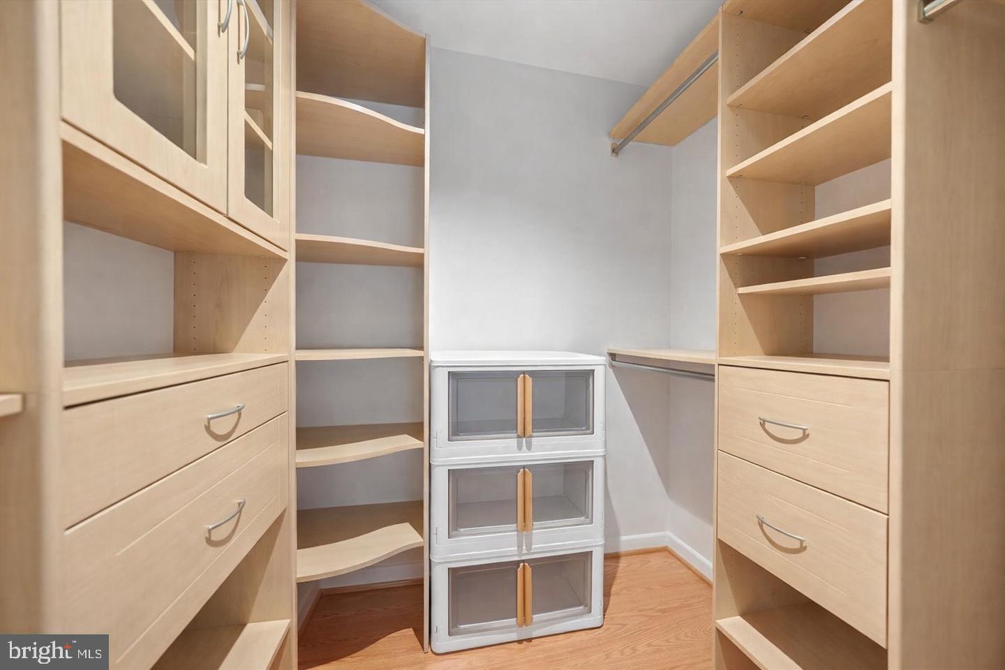 1510 CONDO - Residential