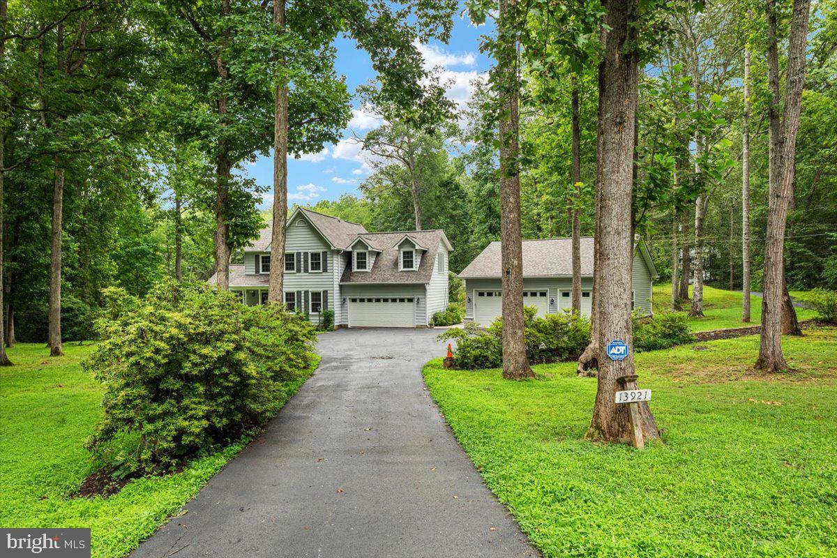 WOODBINE FOREST - Residential