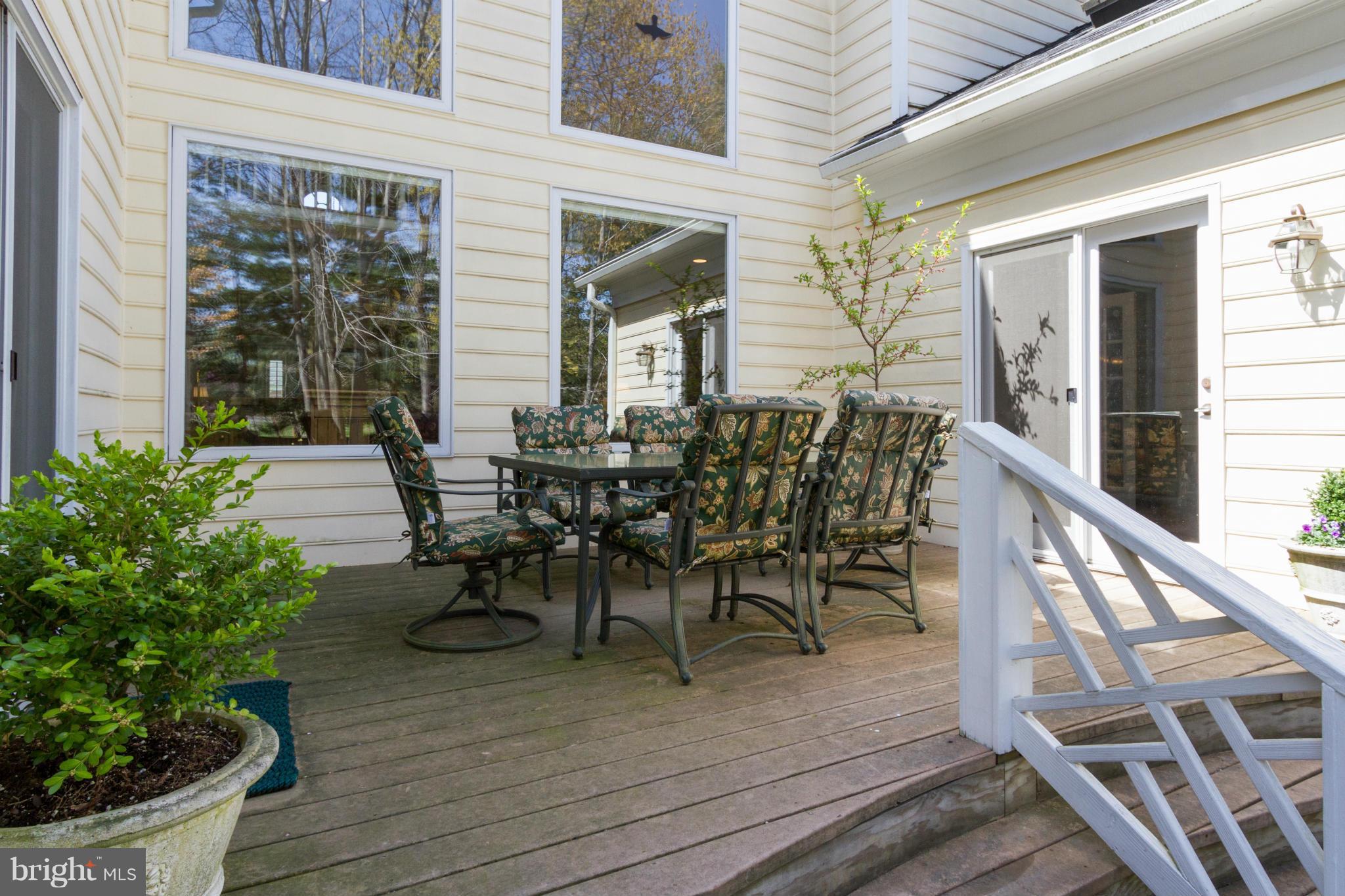 SUMMERWOOD - Residential