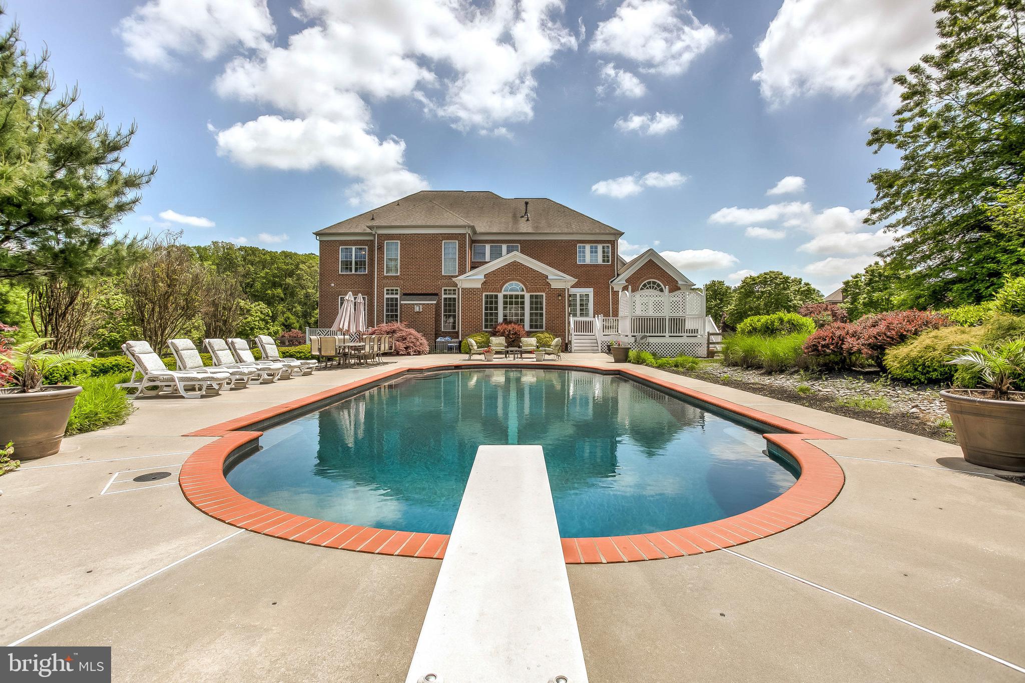 BELMONT FARM - Residential