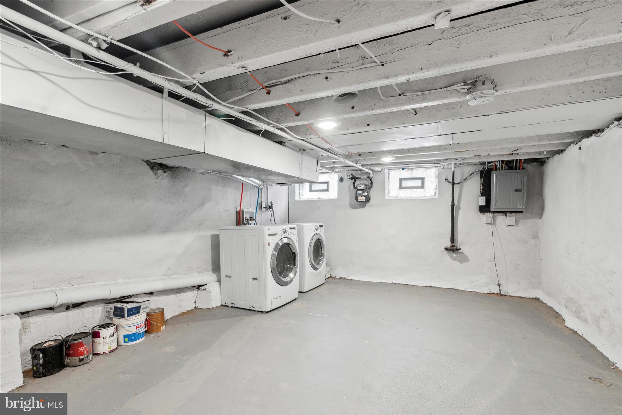 POINT BREEZE - Residential Lease