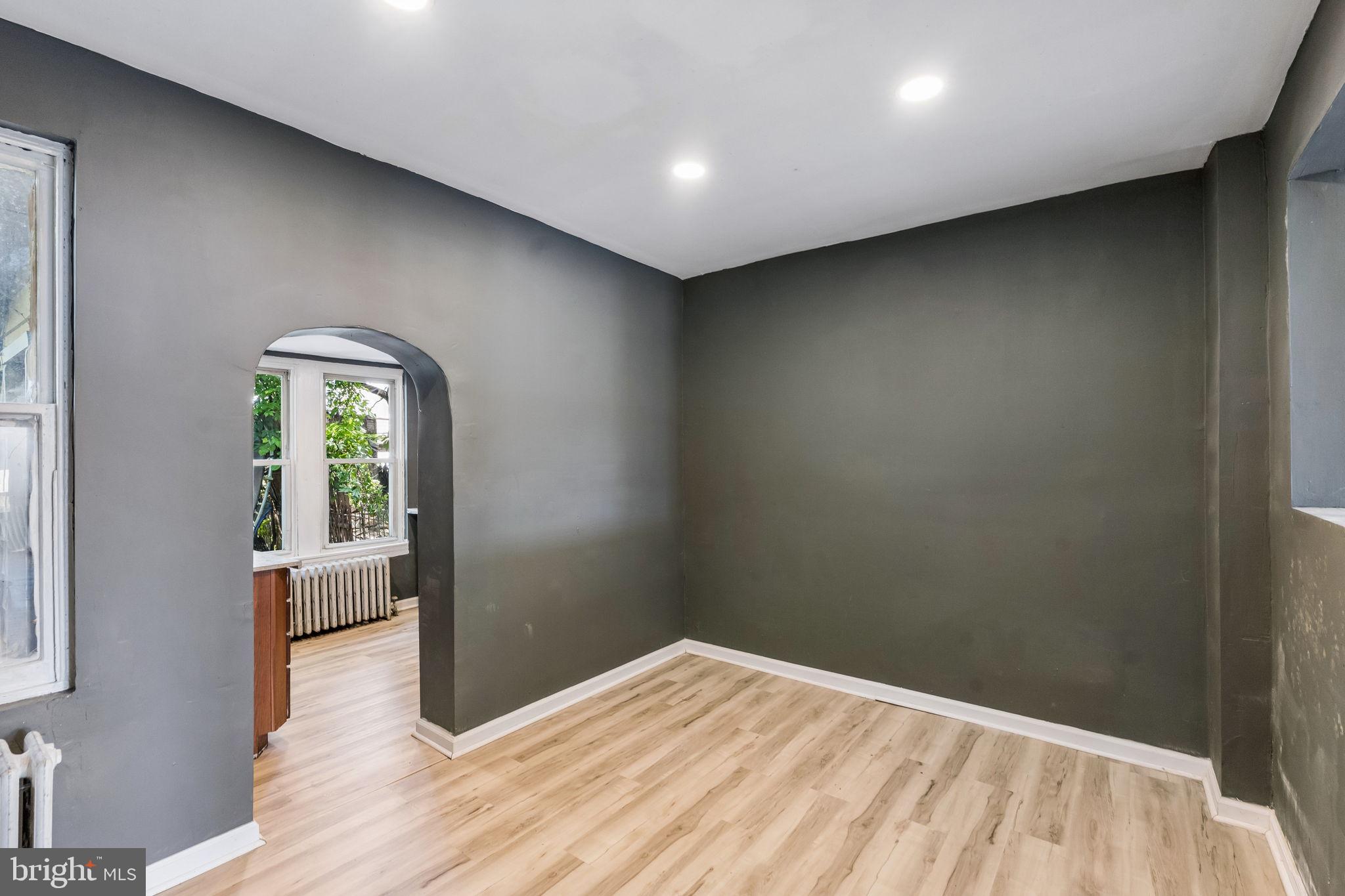RICHMOND - Residential