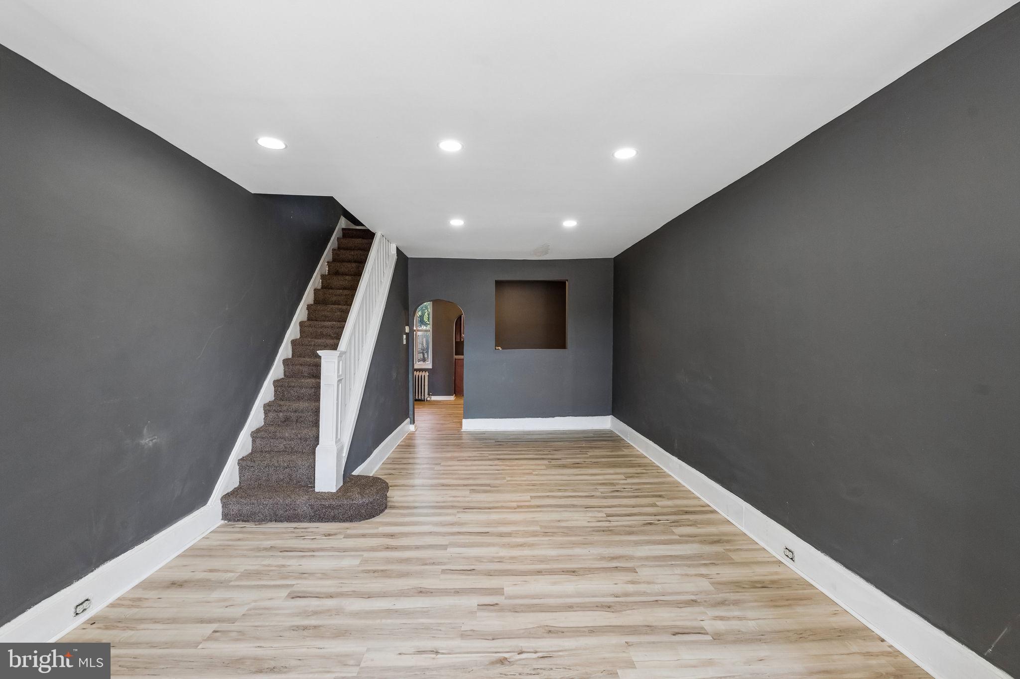 RICHMOND - Residential