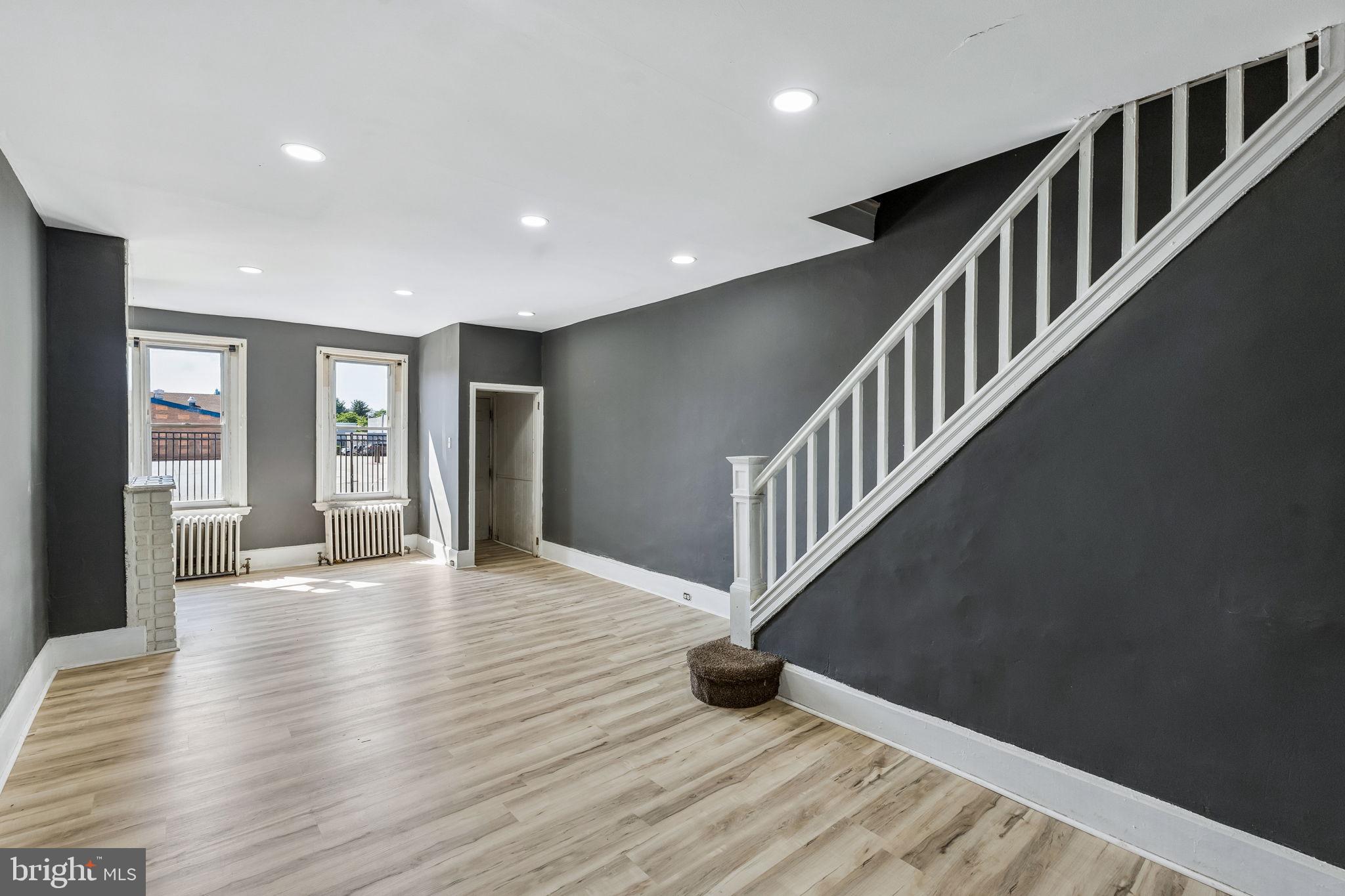 RICHMOND - Residential