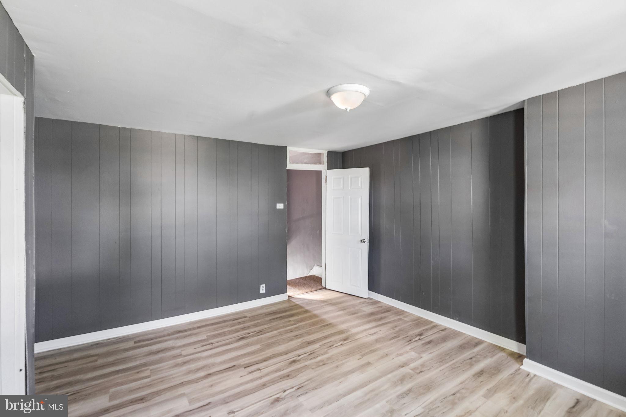 RICHMOND - Residential