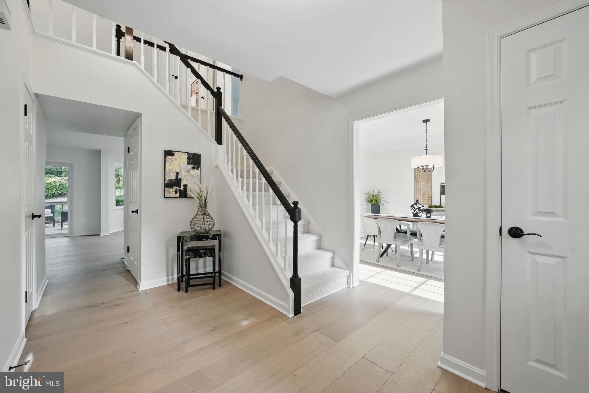 RESTON - Residential