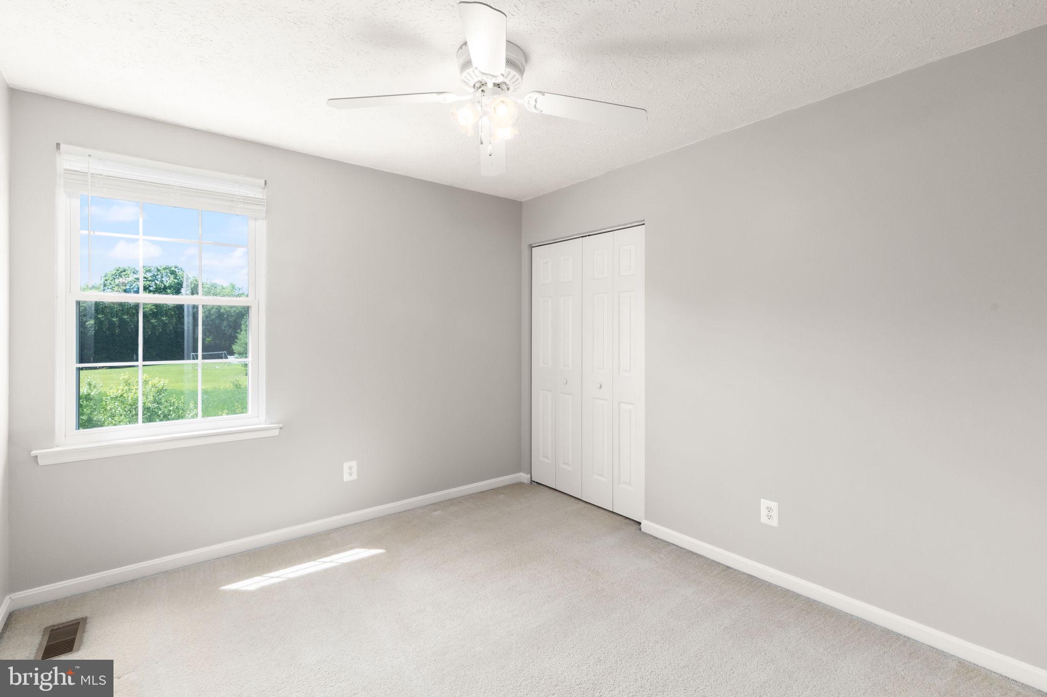 TUCHAHOE FARMS - Residential