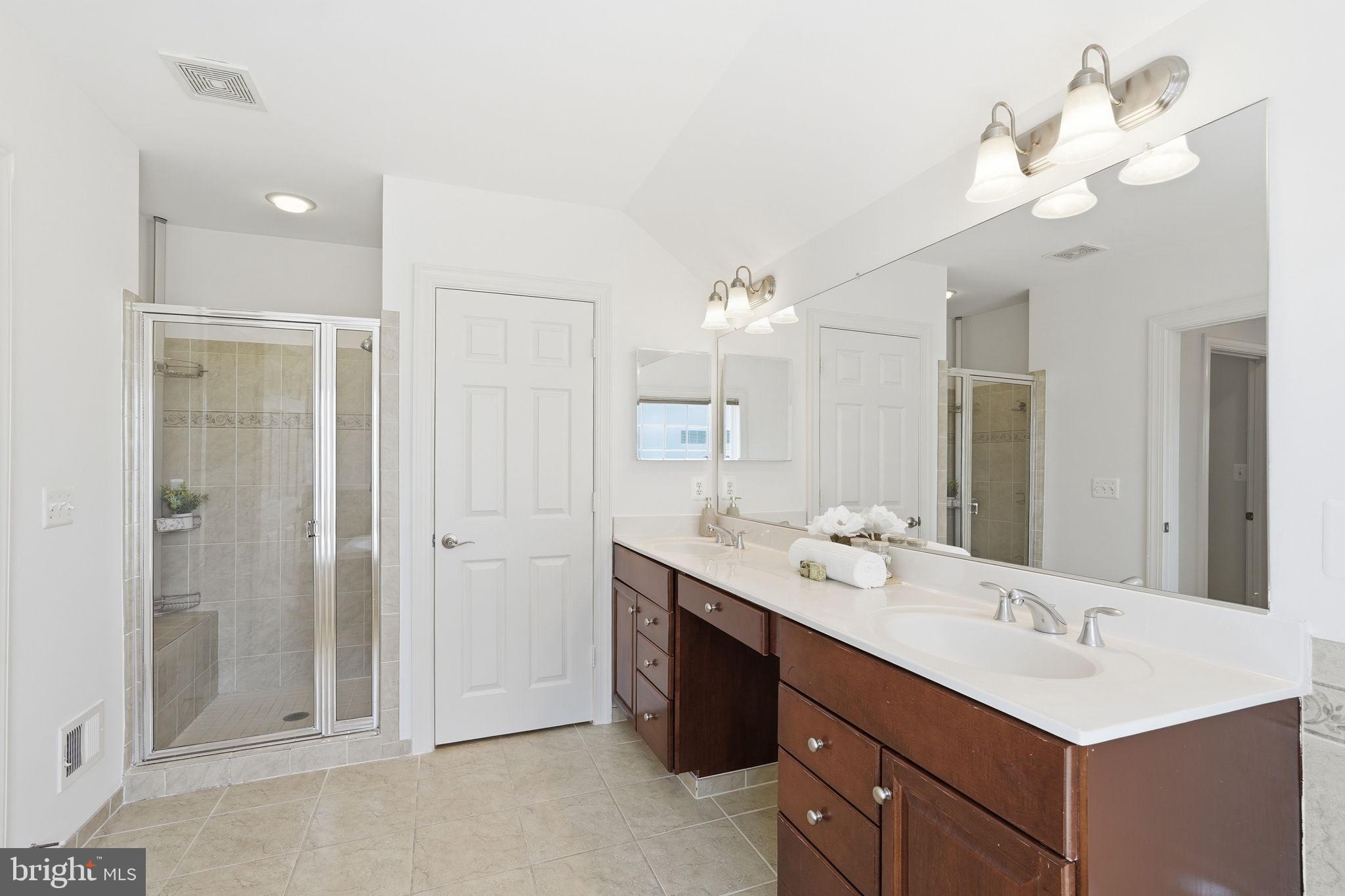 MEADOWS AT MORRIS FARM - Residential