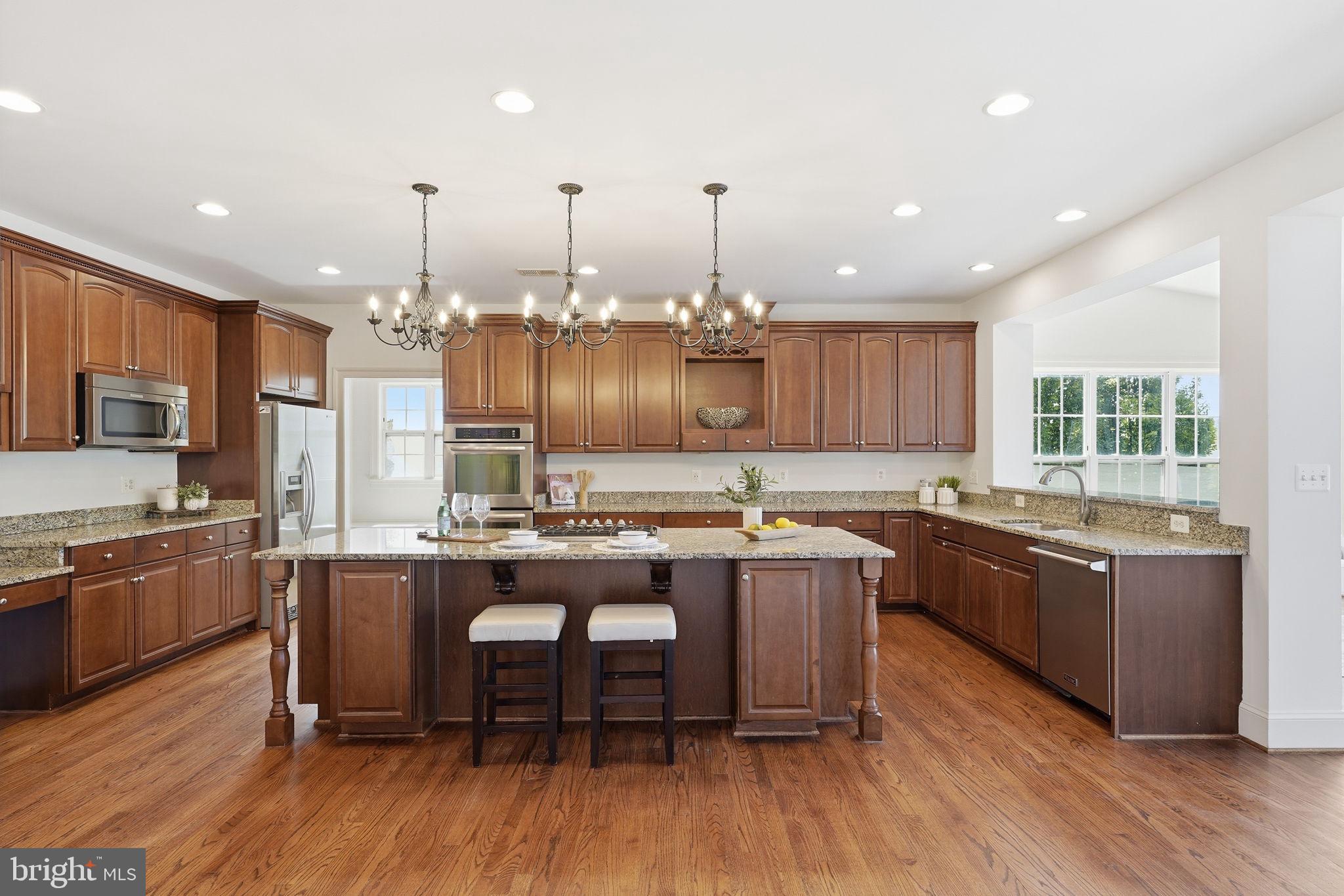 MEADOWS AT MORRIS FARM - Residential