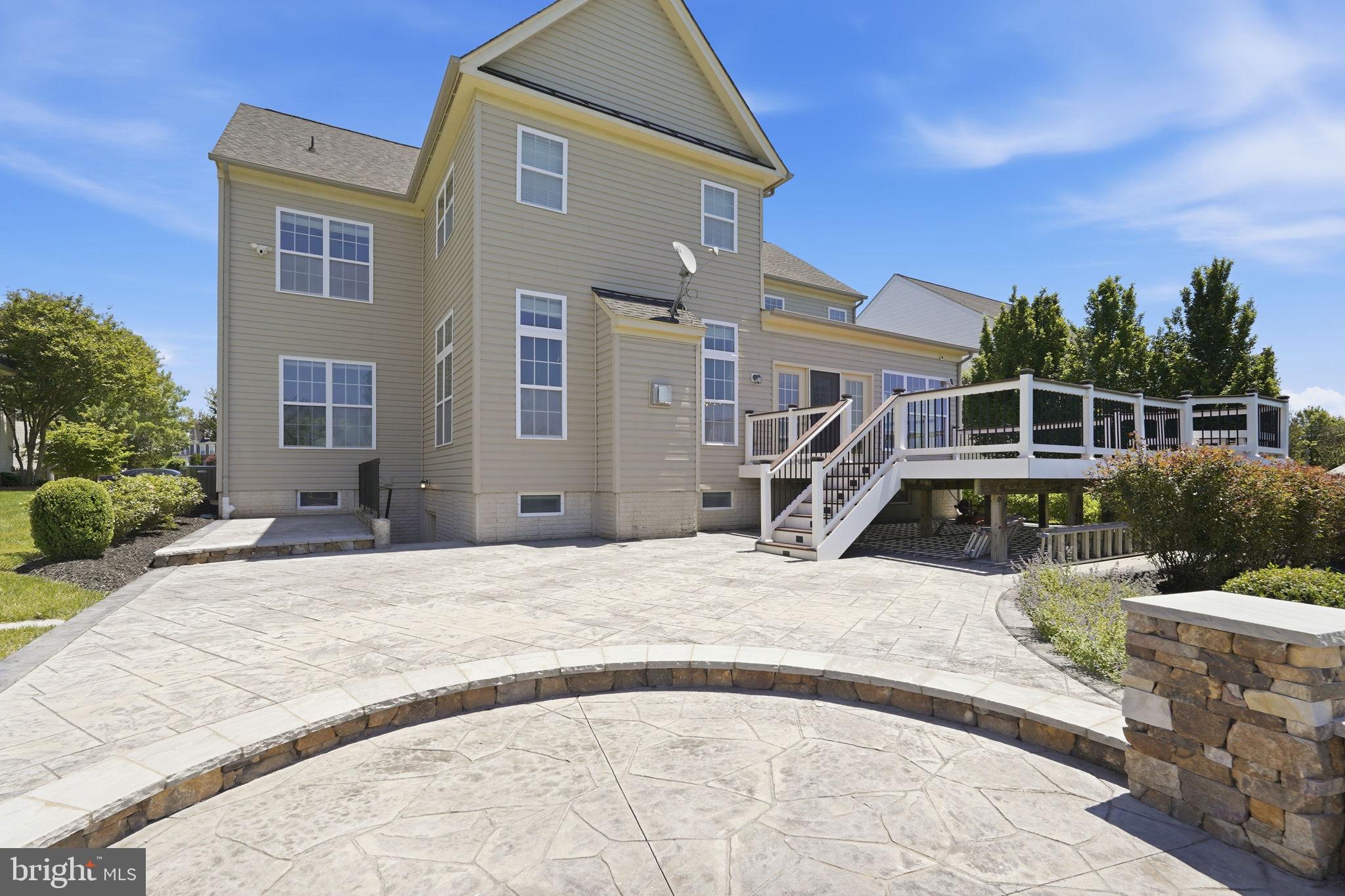 MEADOWS AT MORRIS FARM - Residential