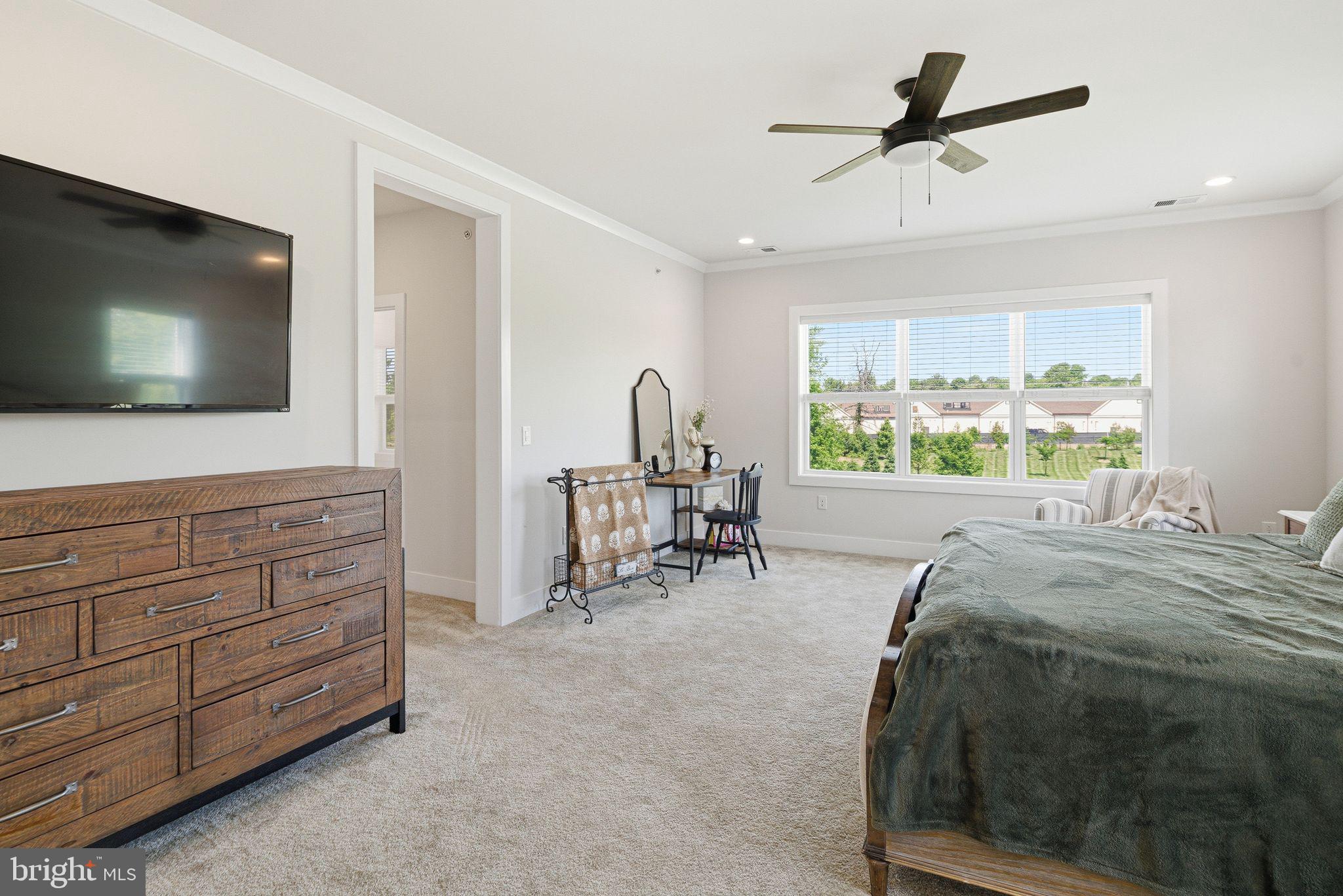 CREEKSIDE AT BLUE BELL - Residential