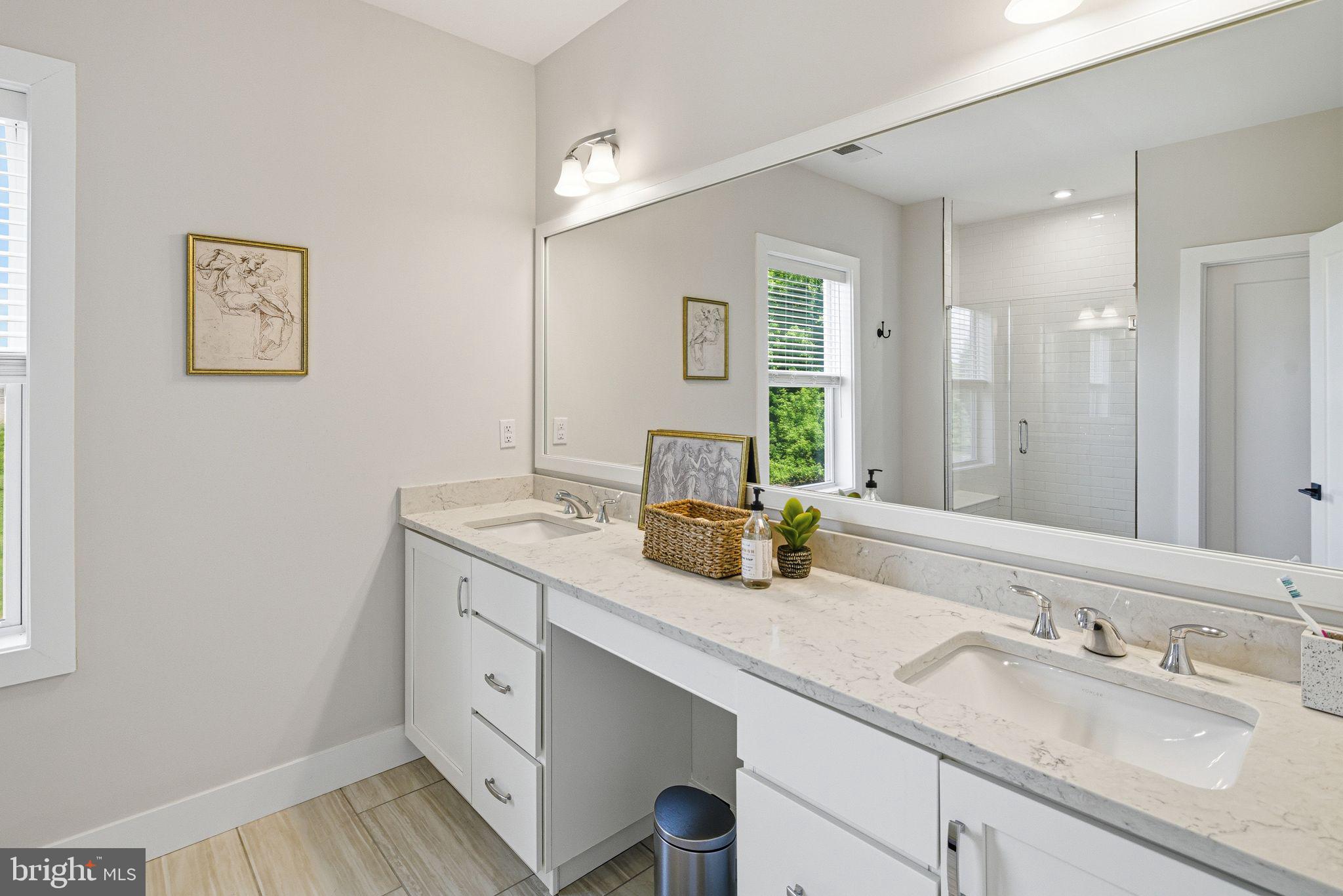 CREEKSIDE AT BLUE BELL - Residential