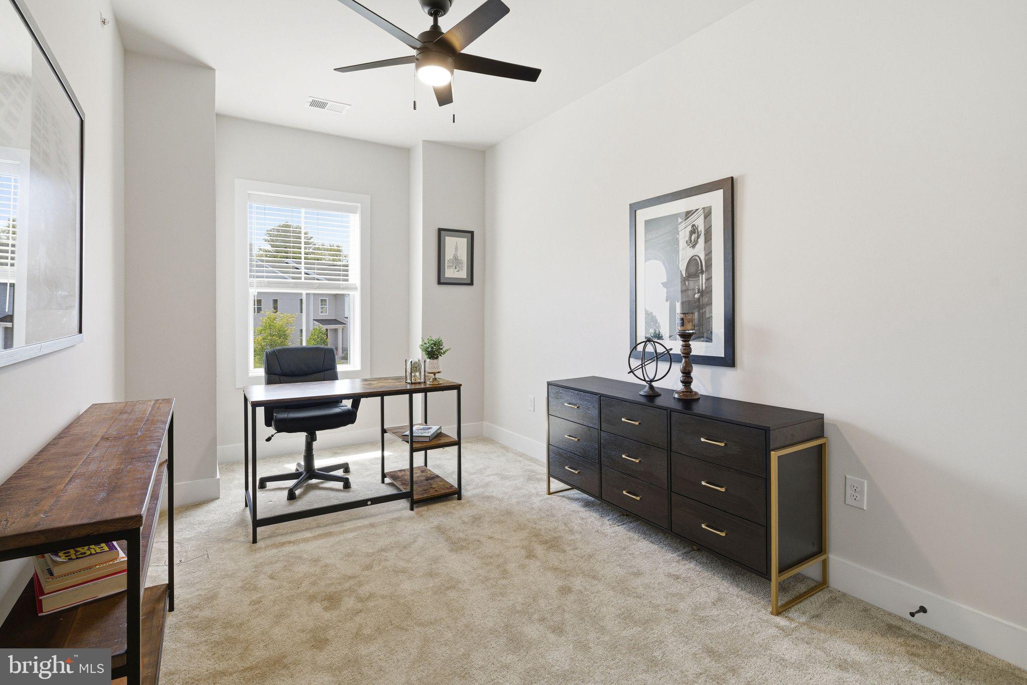 CREEKSIDE AT BLUE BELL - Residential