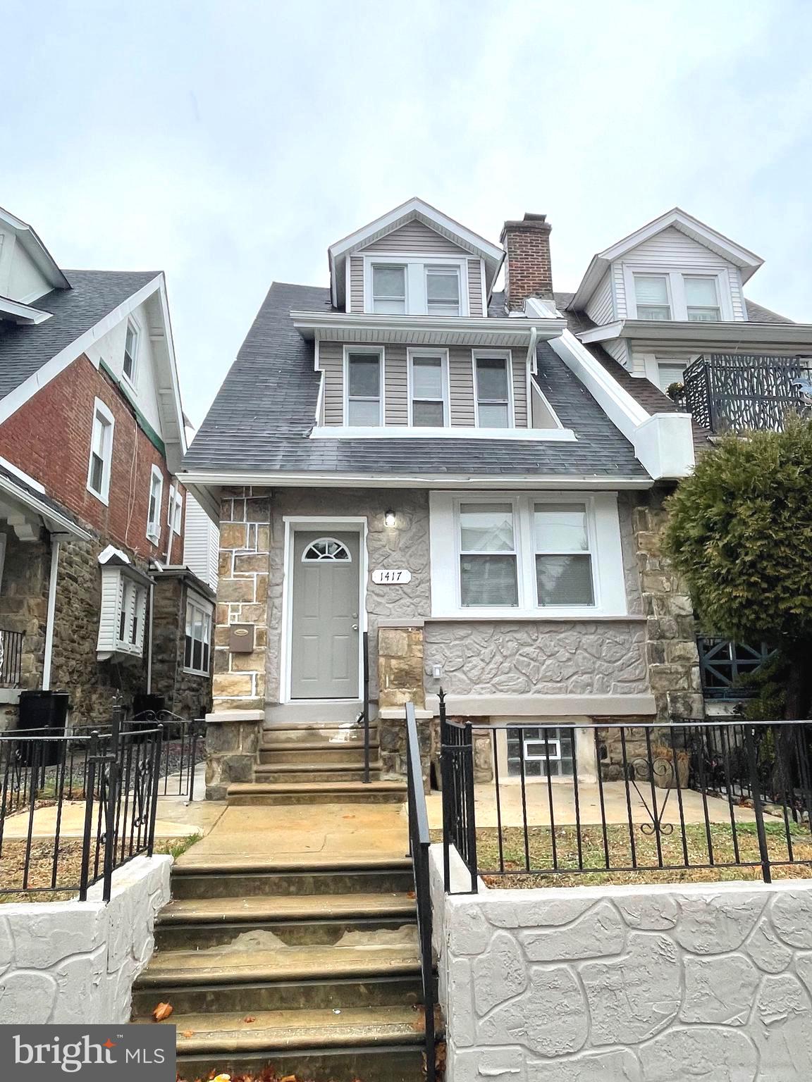 OAK LANE - Residential