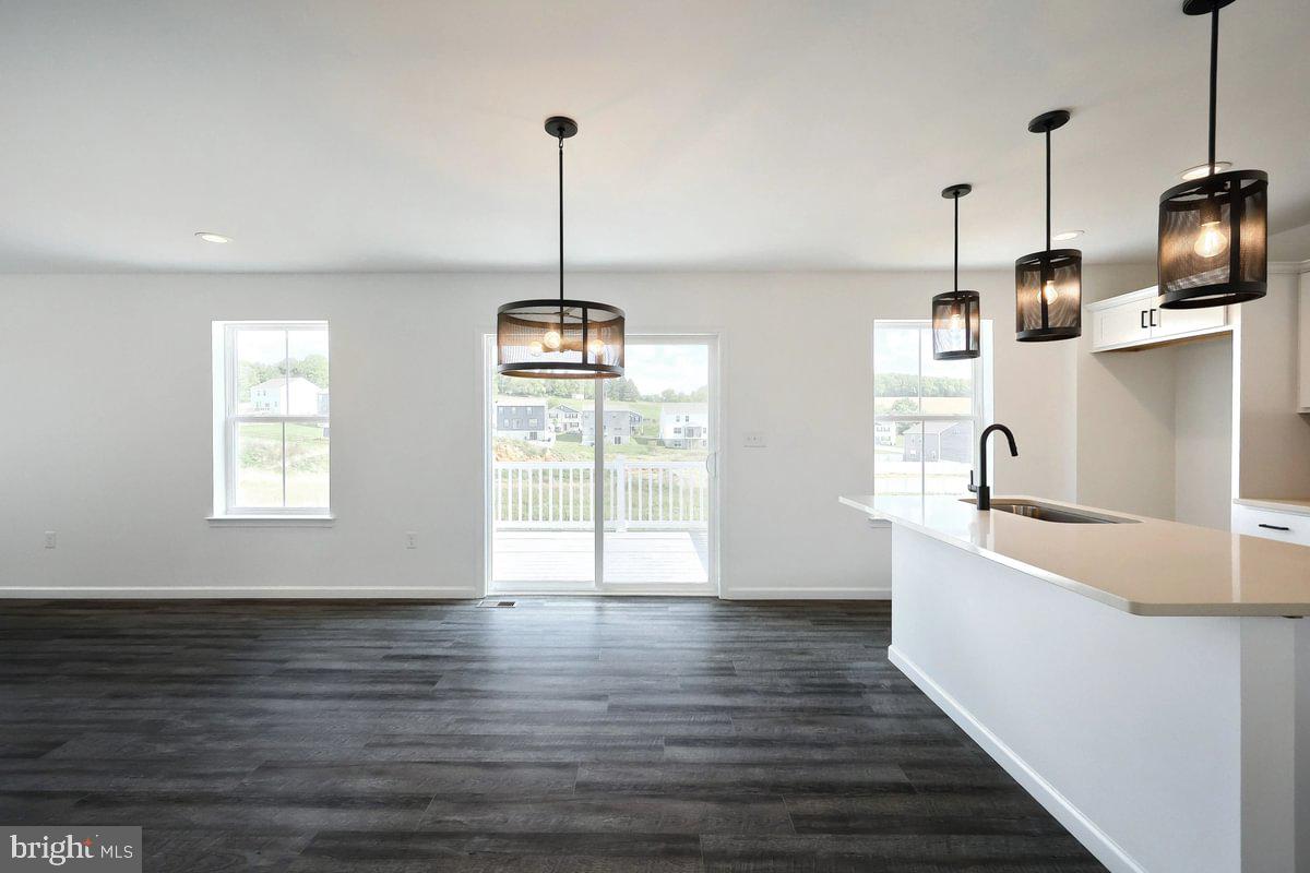 HILLS AT VALLEY VIEW - Residential