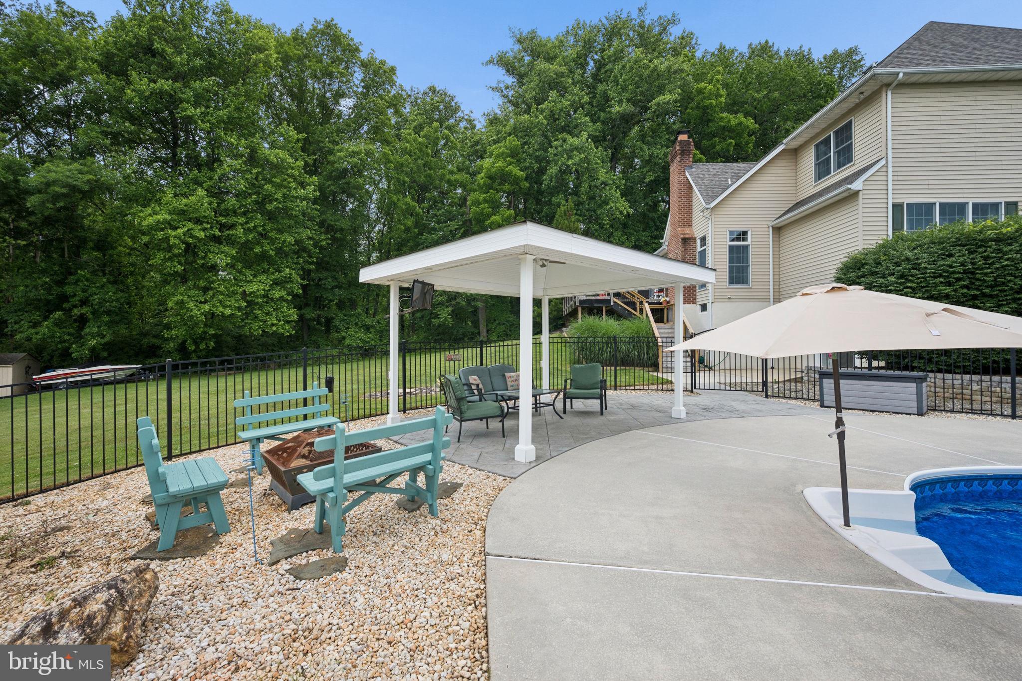 ST ANNE - Residential