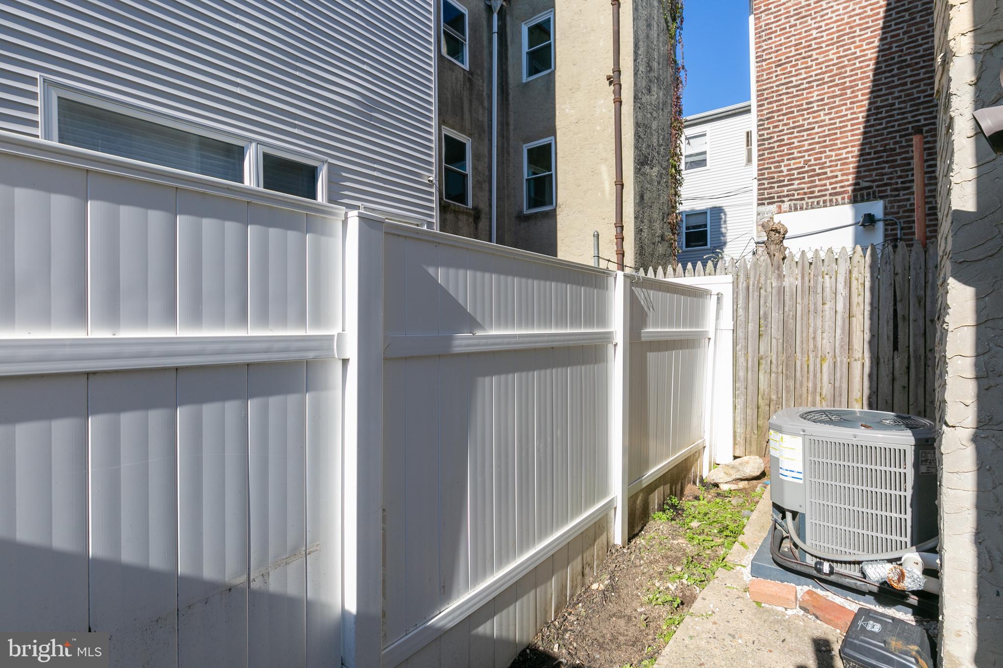 NORTHERN LIBERTIES - Residential Lease