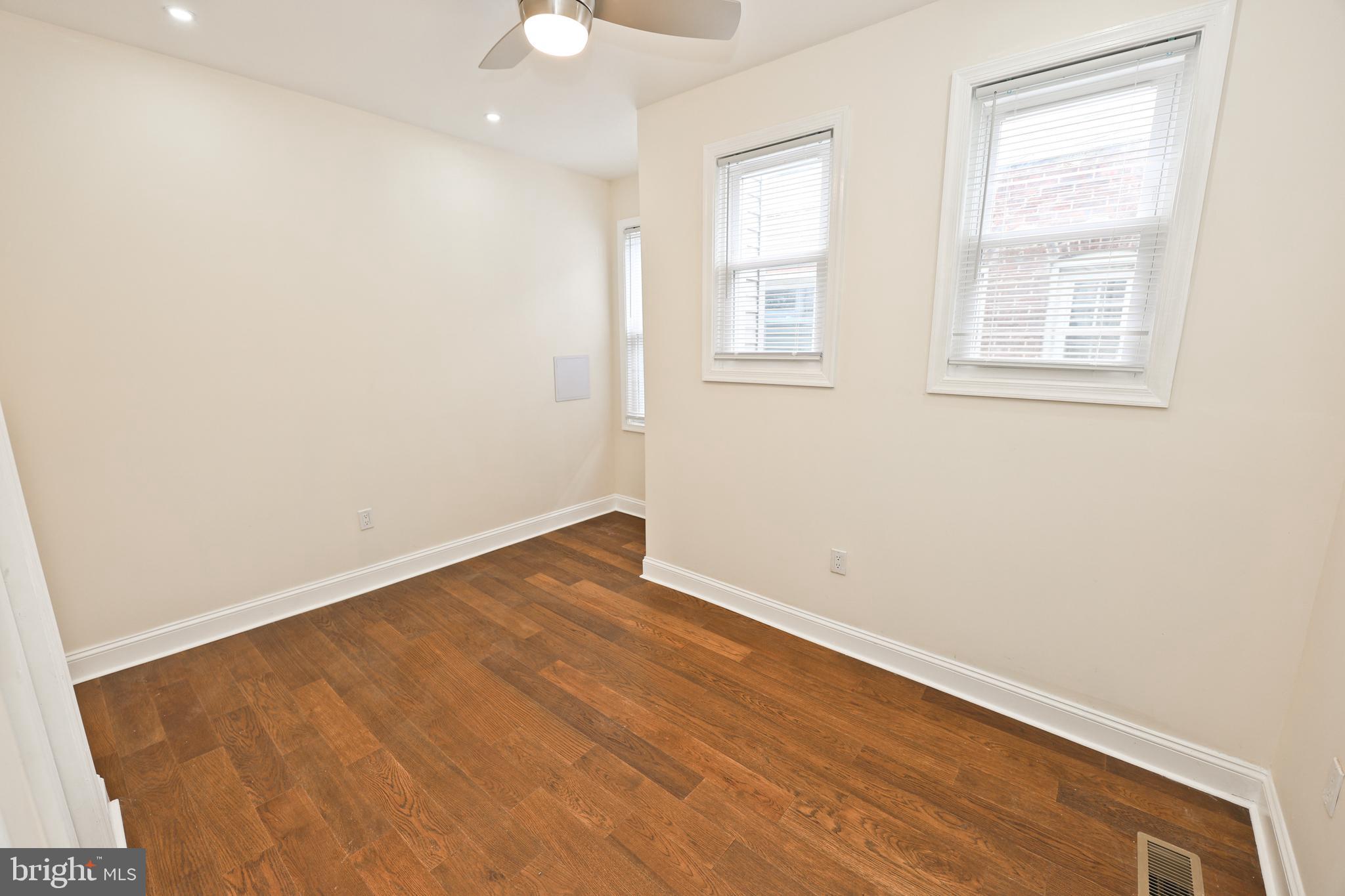 COBBS CREEK - Residential