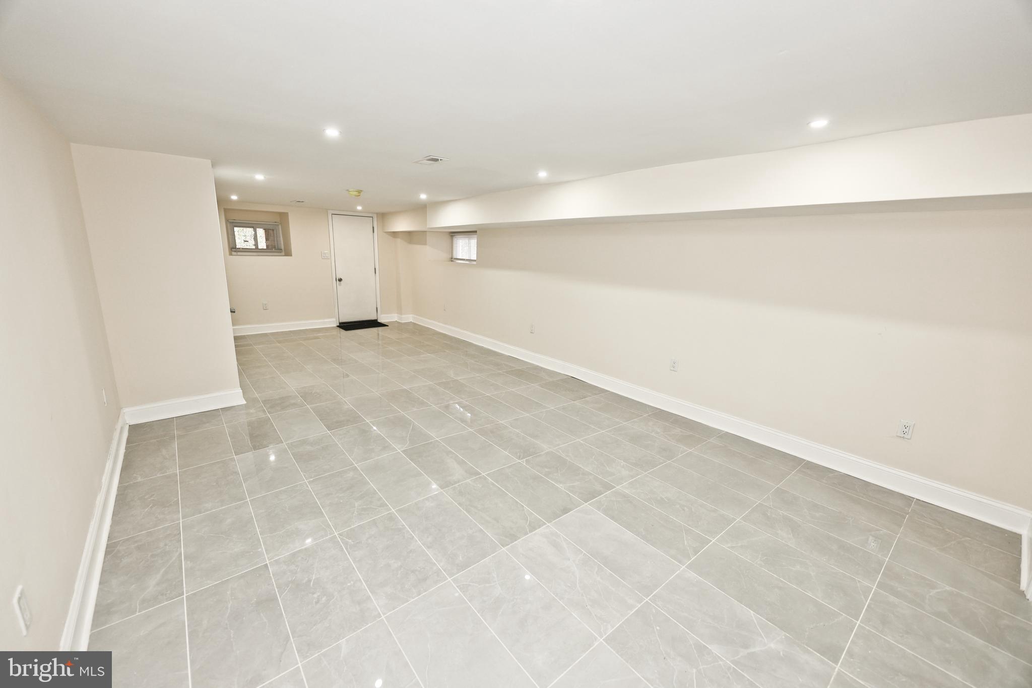 COBBS CREEK - Residential