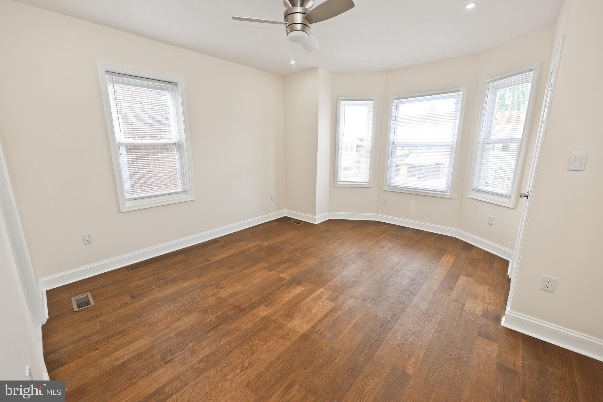 COBBS CREEK - Residential