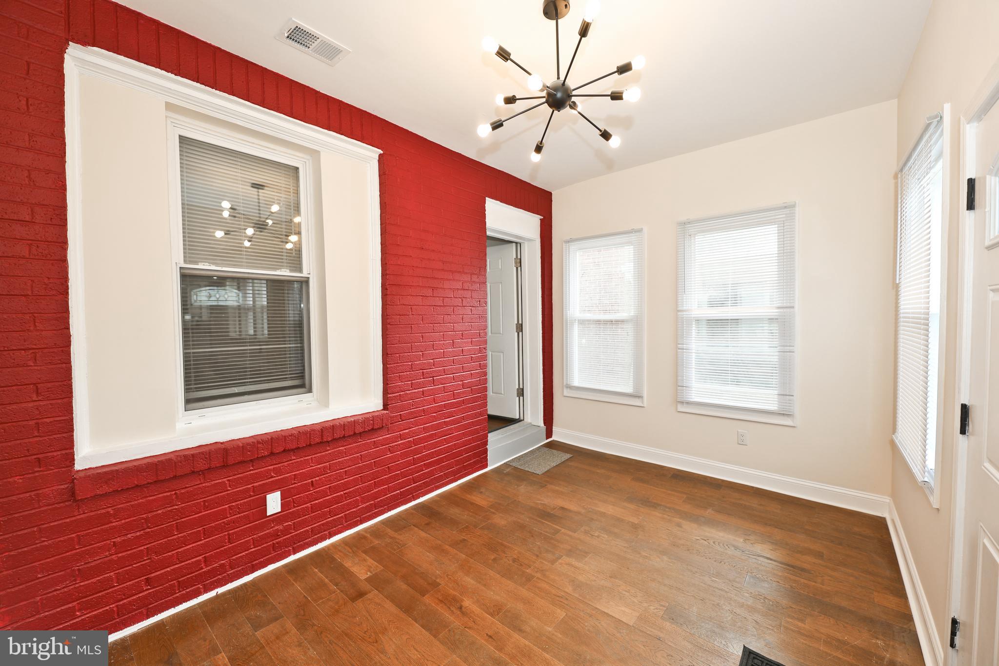 COBBS CREEK - Residential