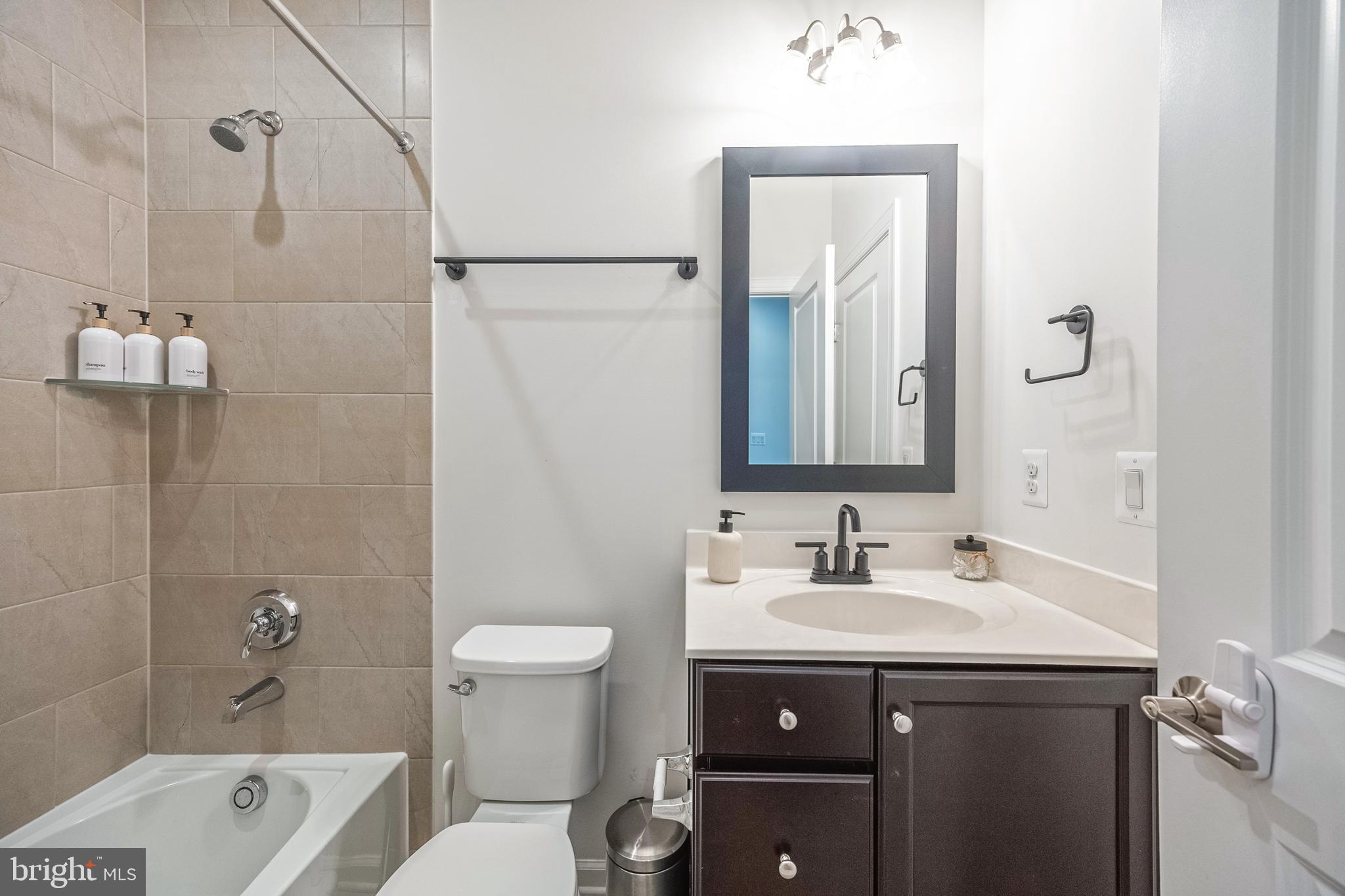 ASHBURN - Residential