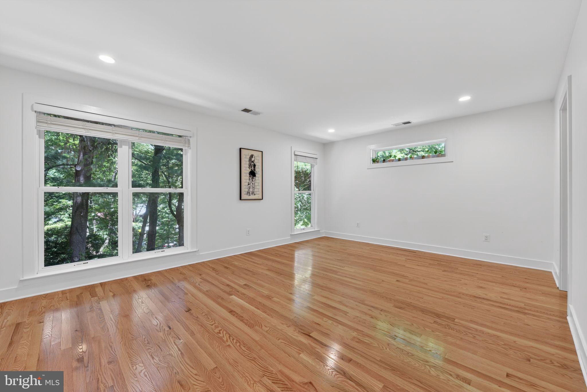 ORCHARD GREEN - Residential