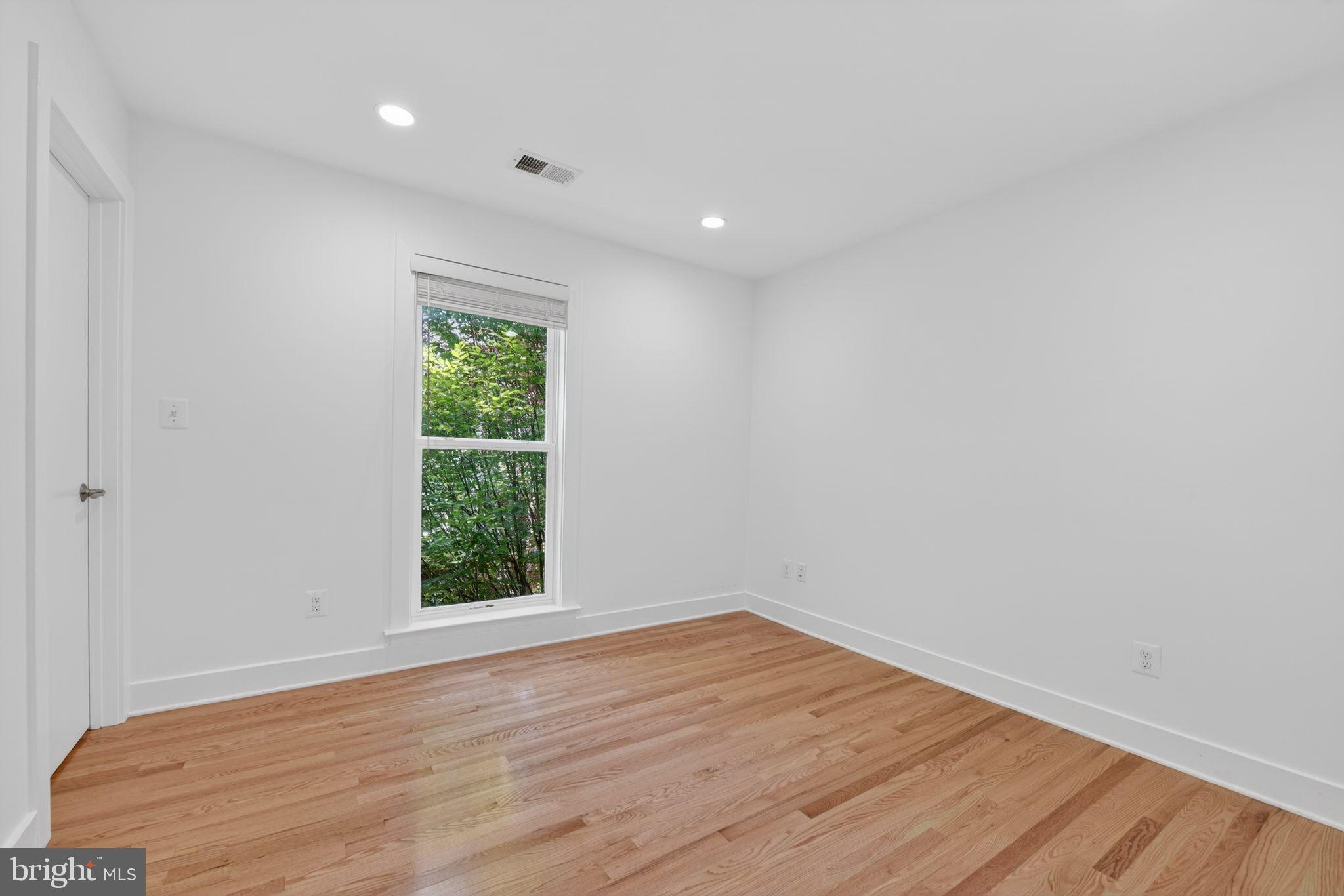 ORCHARD GREEN - Residential
