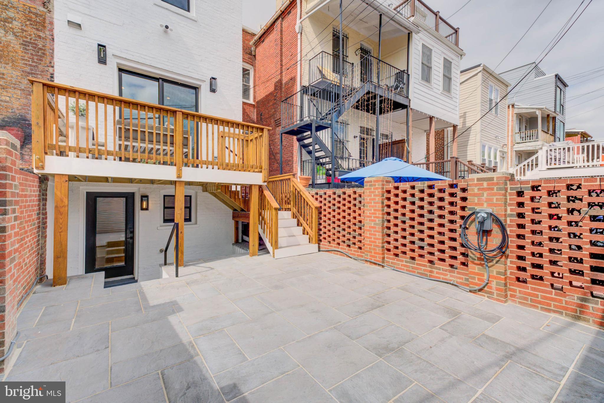 BLOOMINGDALE - Residential
