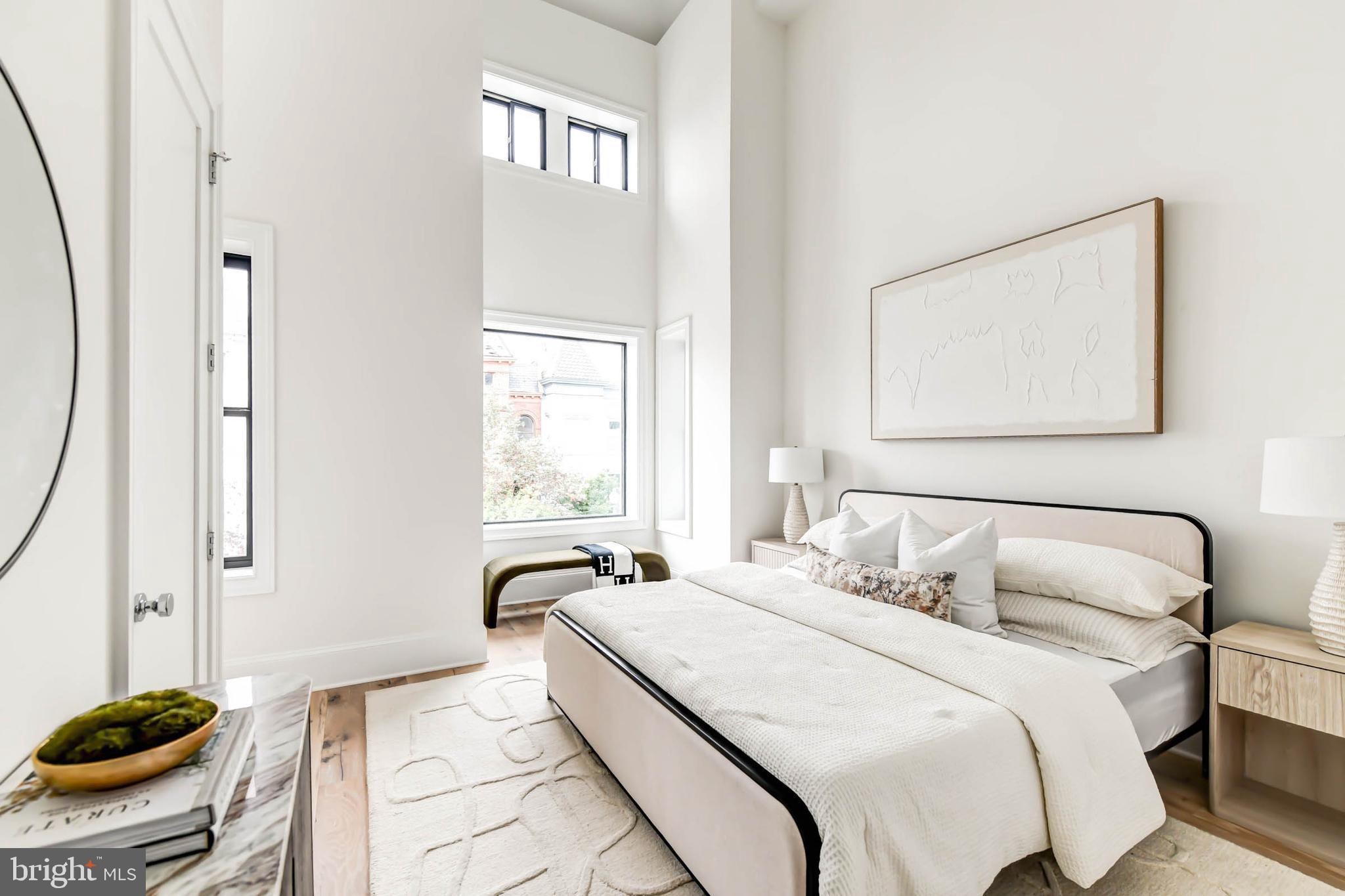 BLOOMINGDALE - Residential
