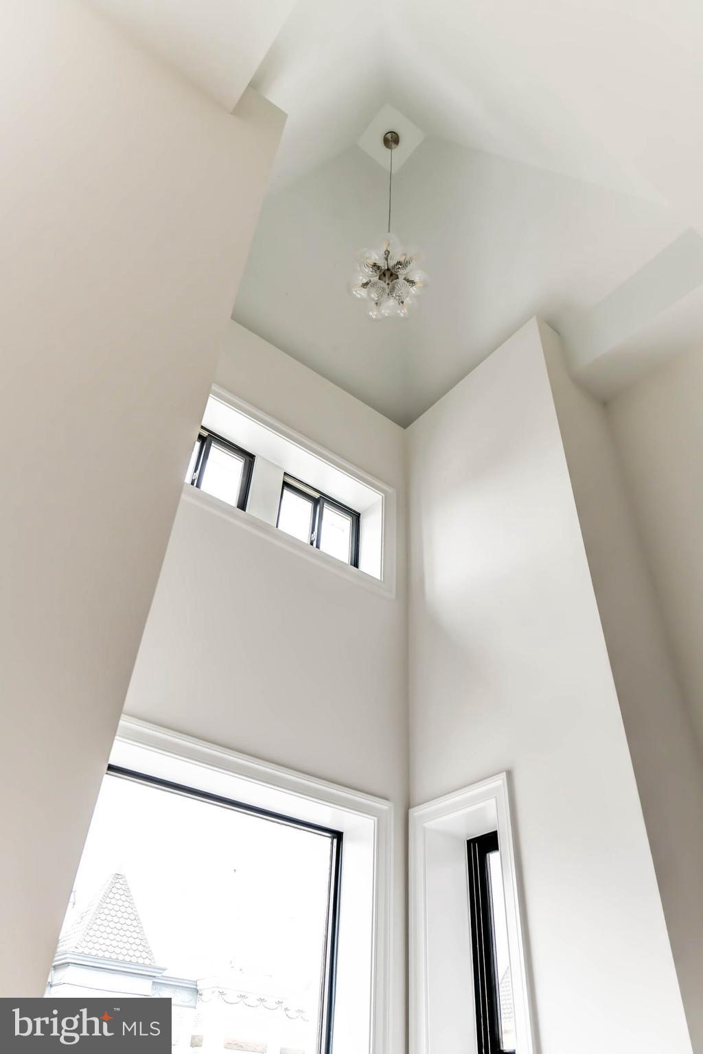 BLOOMINGDALE - Residential