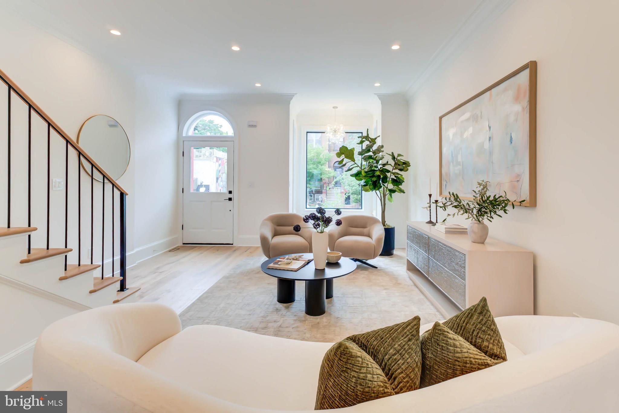 BLOOMINGDALE - Residential