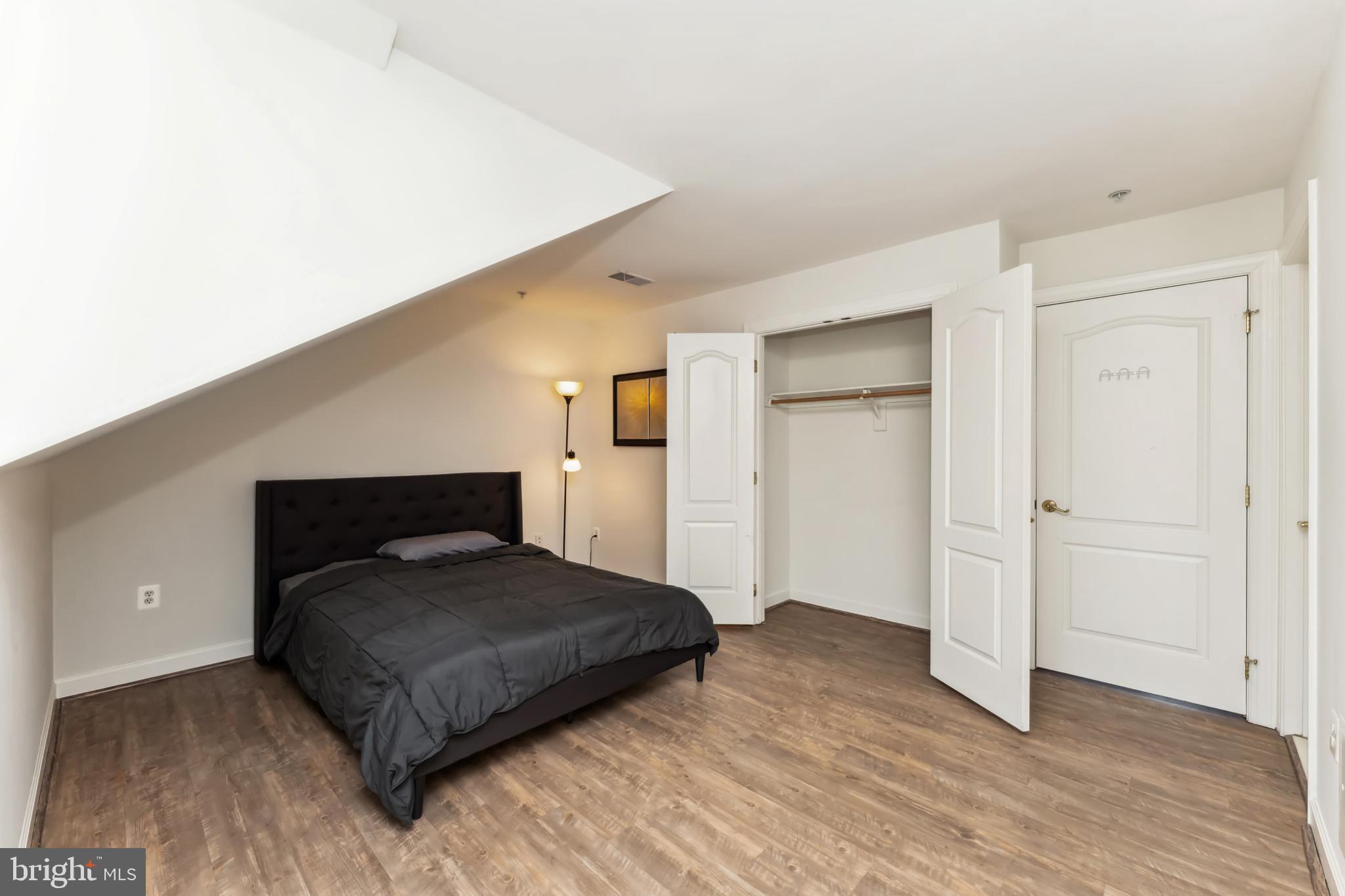 HUNTING RIDGE - Residential Lease