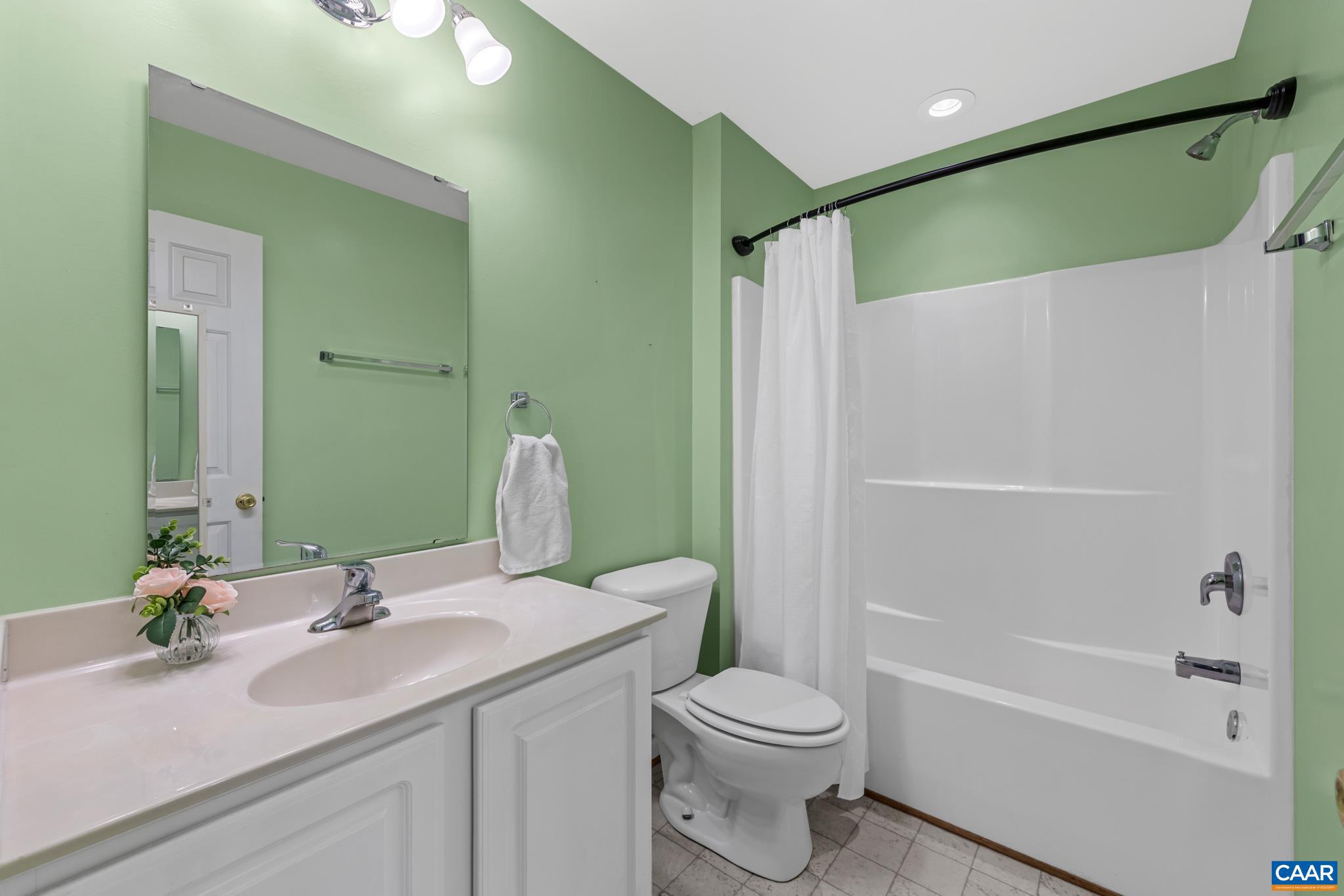 BLUE RIDGE SHORES - Residential