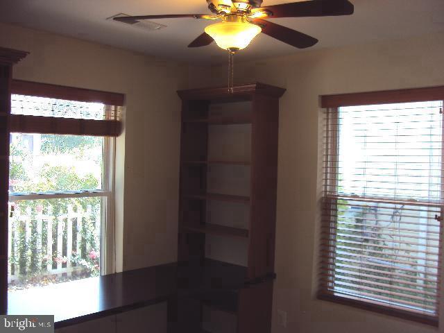 NORTH CHESAPEAKE BEACH - Residential